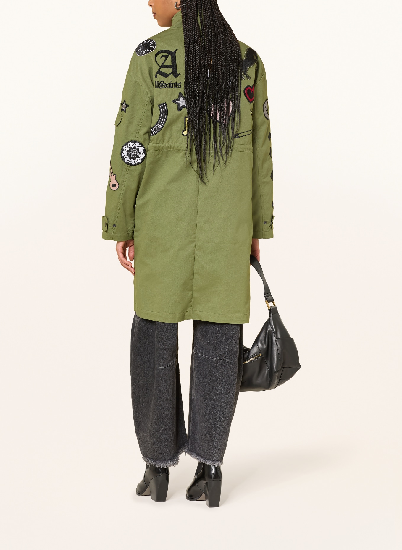 ALLSAINTS Parka ARIAA s ozdobnými perličkami: ZELENÁ / STŘÍBRNÁ / ČERNÁ