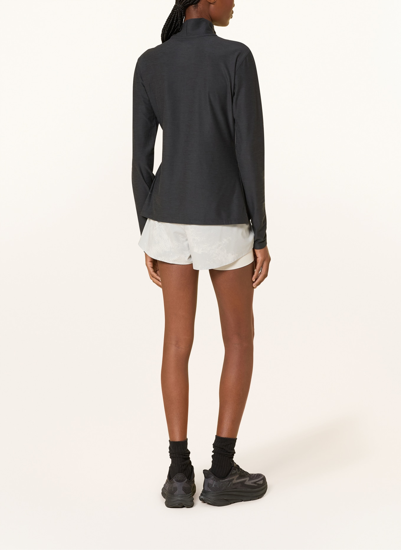 new balance running shirt: BLACK