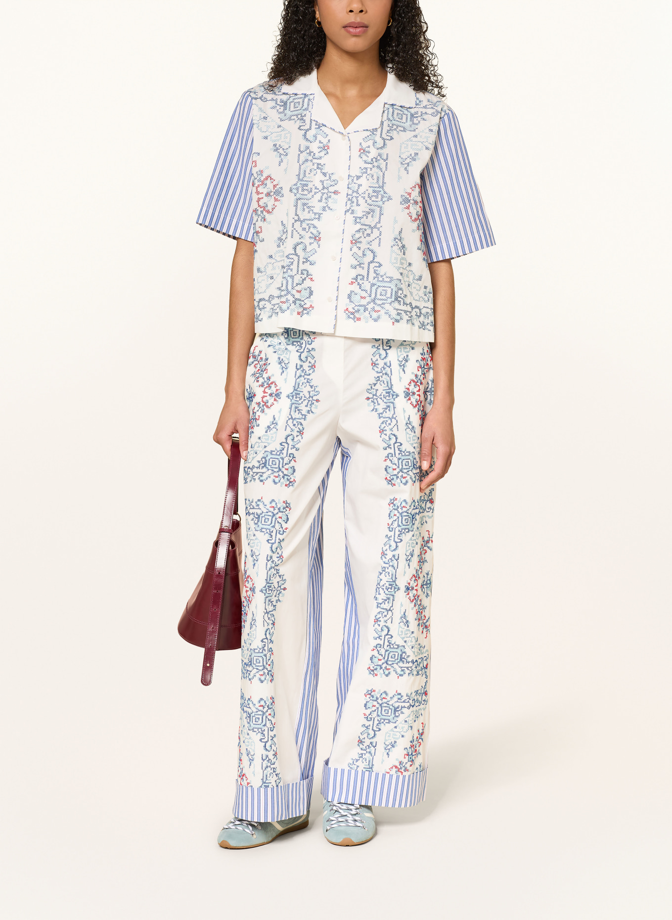 CLAUDIE PIERLOT Bluse: WEISS / ROT / DUNKELBLAU