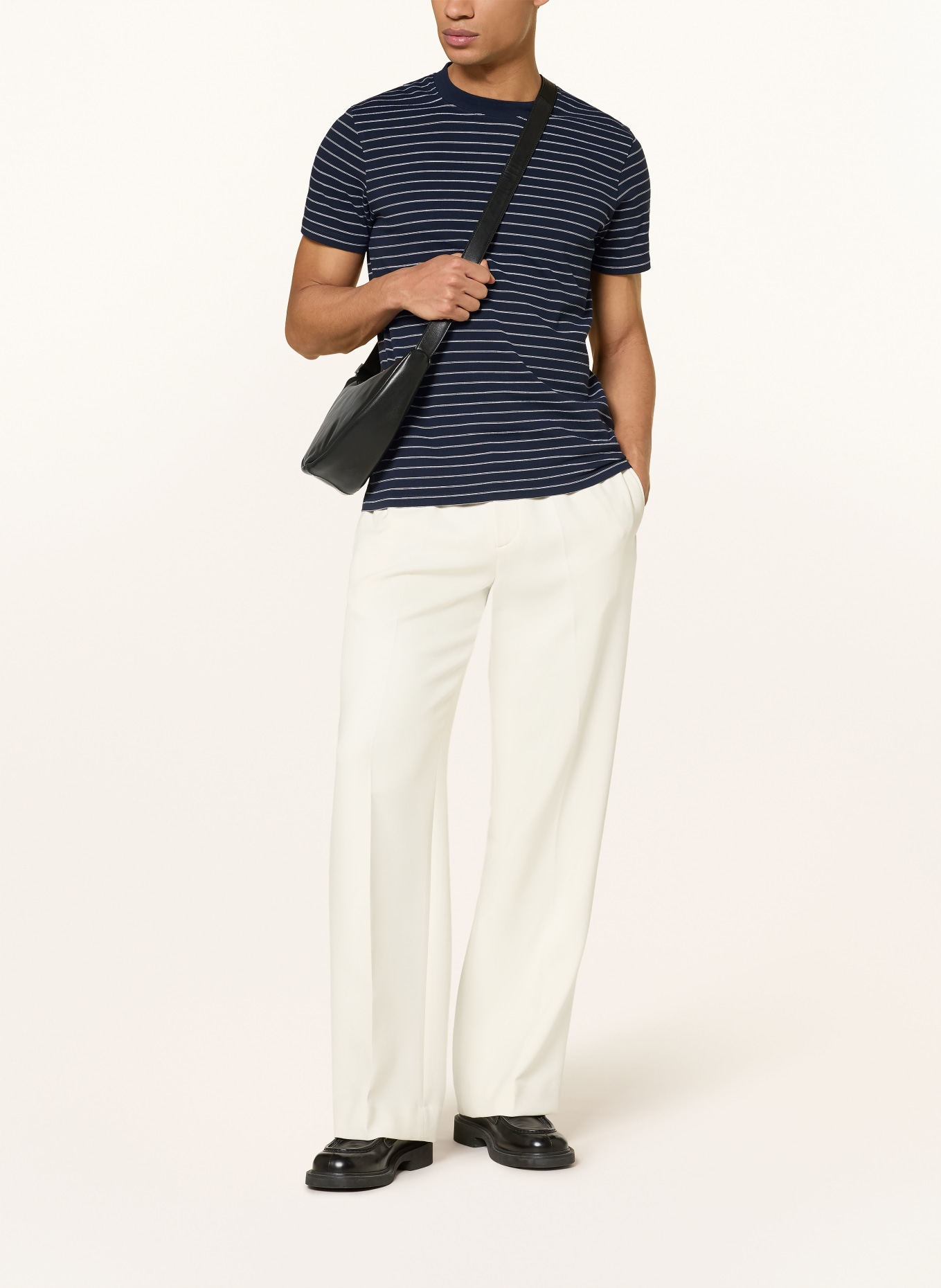 SANDRO T-Shirt: DUNKELBLAU / WEISS