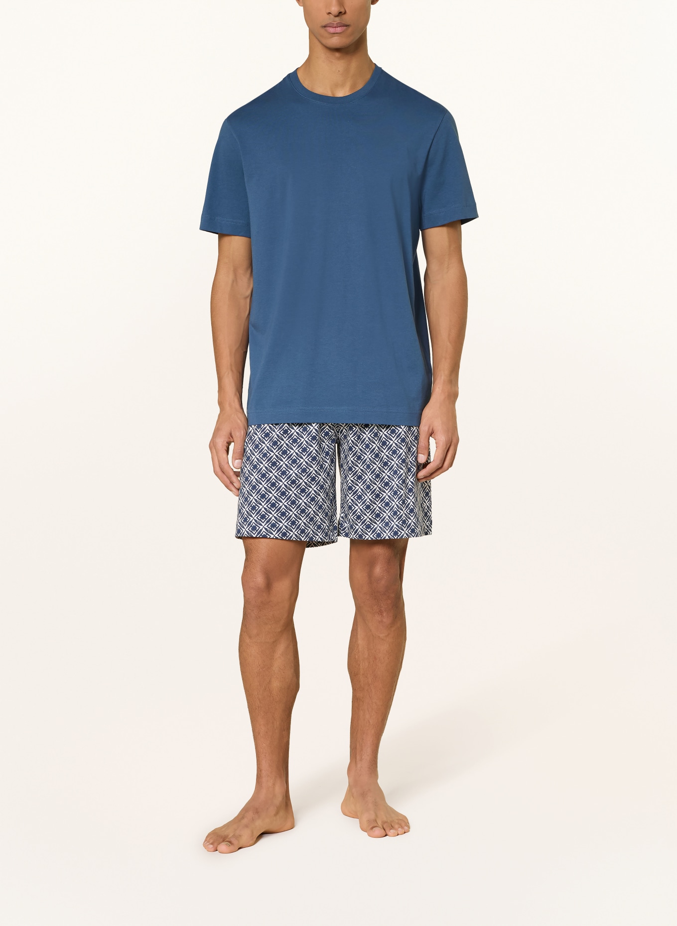 mey Shorty-Schlafanzug Serie SUMMER FLOWER: DUNKELBLAU / WEISS