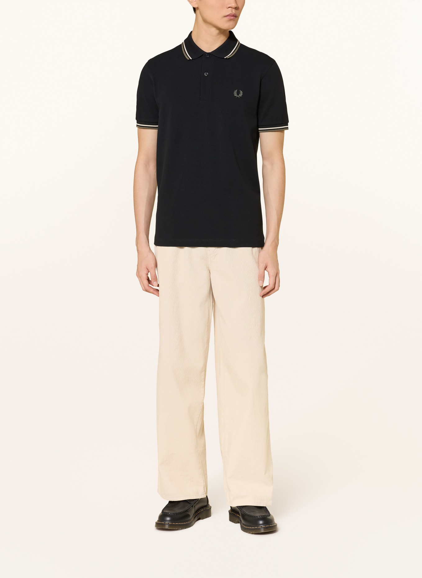 FRED PERRY Piqué polokošile: ČERNÁ / OLIVOVÁ / BÍLÁ