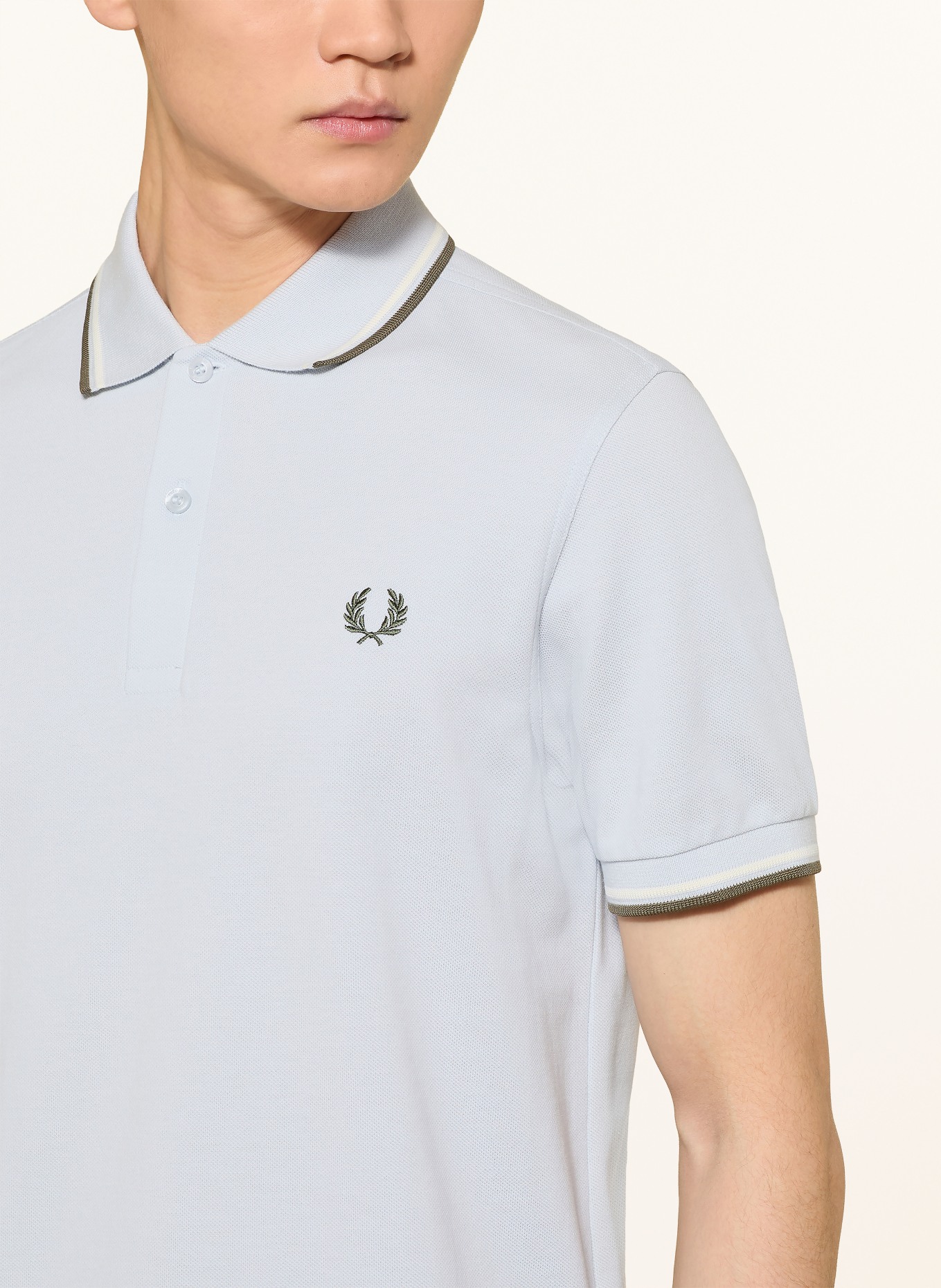 FRED PERRY Polo piqué: BLEU GRIS / ÉCRU / GRIS FONCÉ