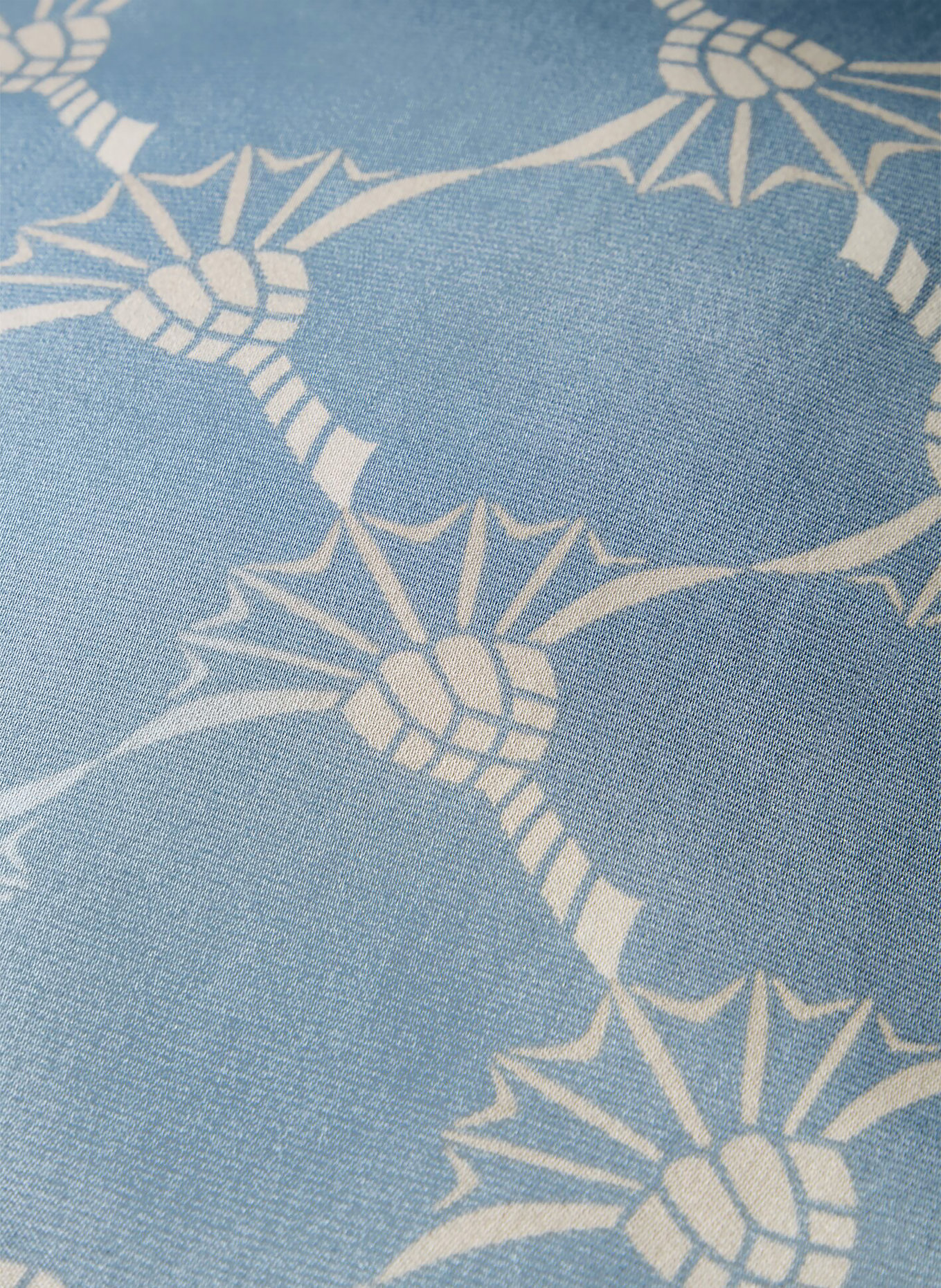 JOOP! Bettwäsche CORNFLOWER DOUBLE zum Wenden: HELLBLAU / HELLGRAU