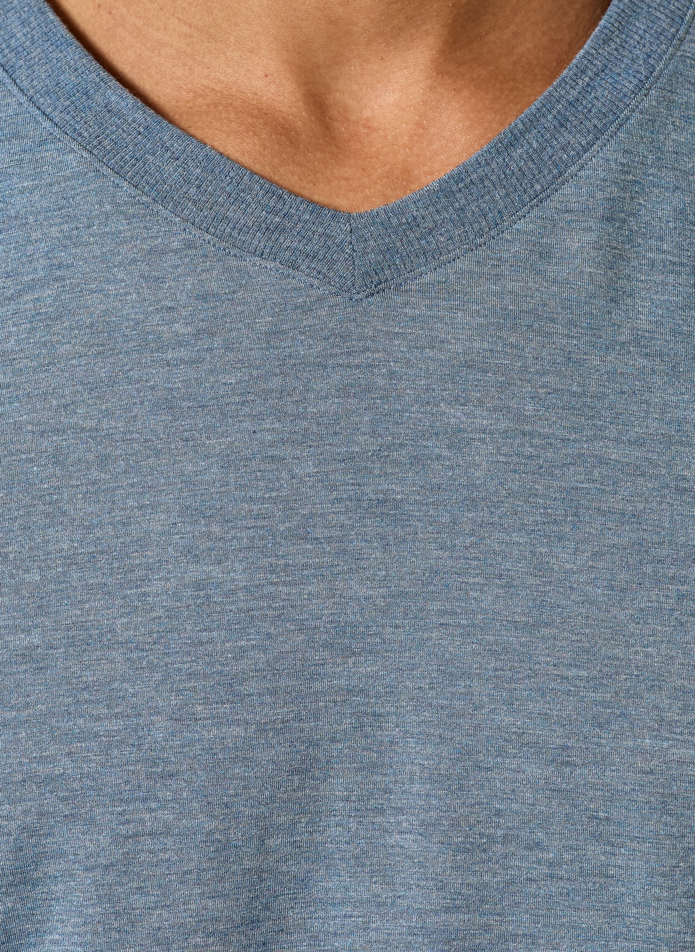 HANRO V-shirt CASUALS: BLAUW