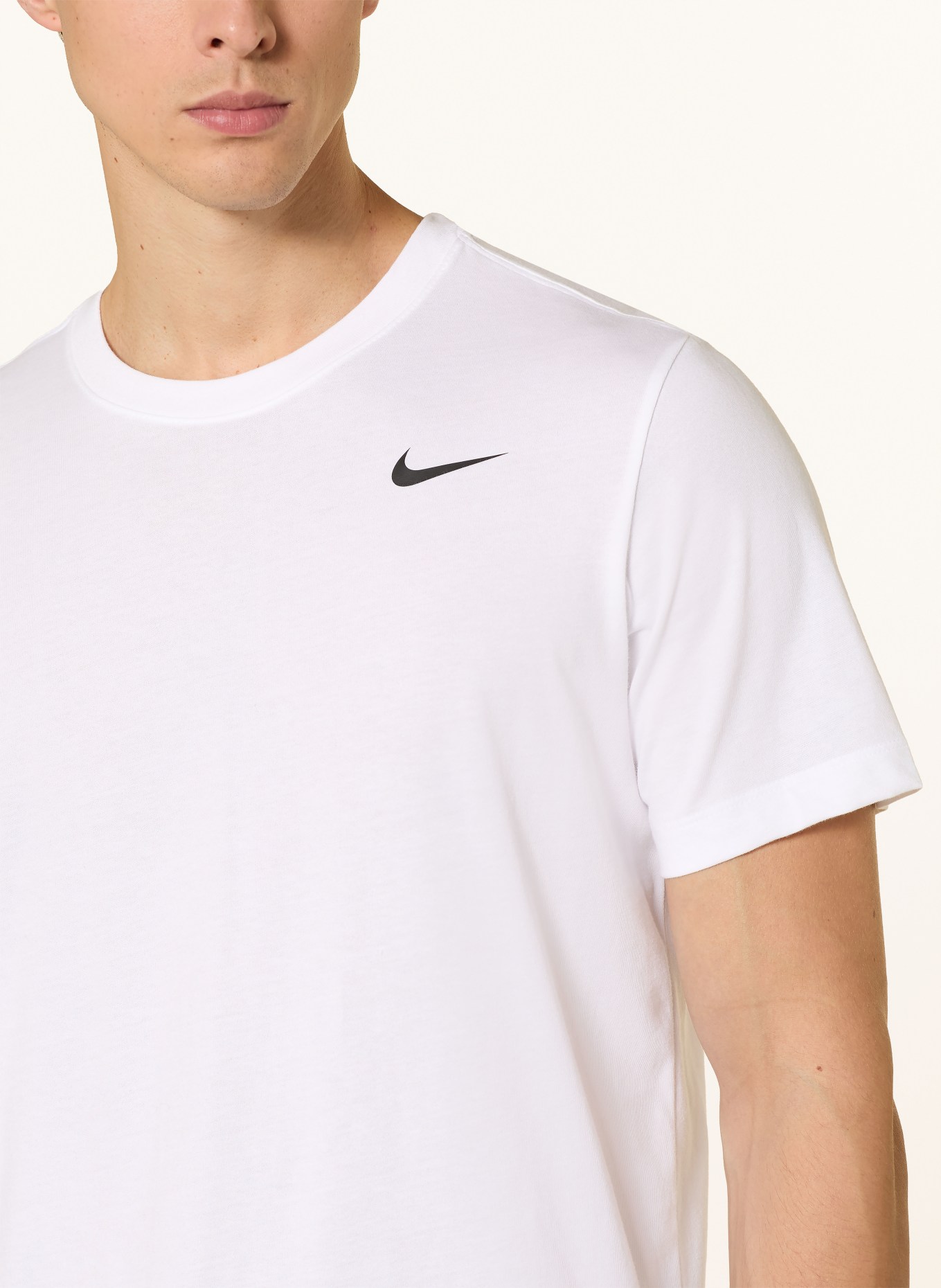 Nike T-Shirt: WEISS