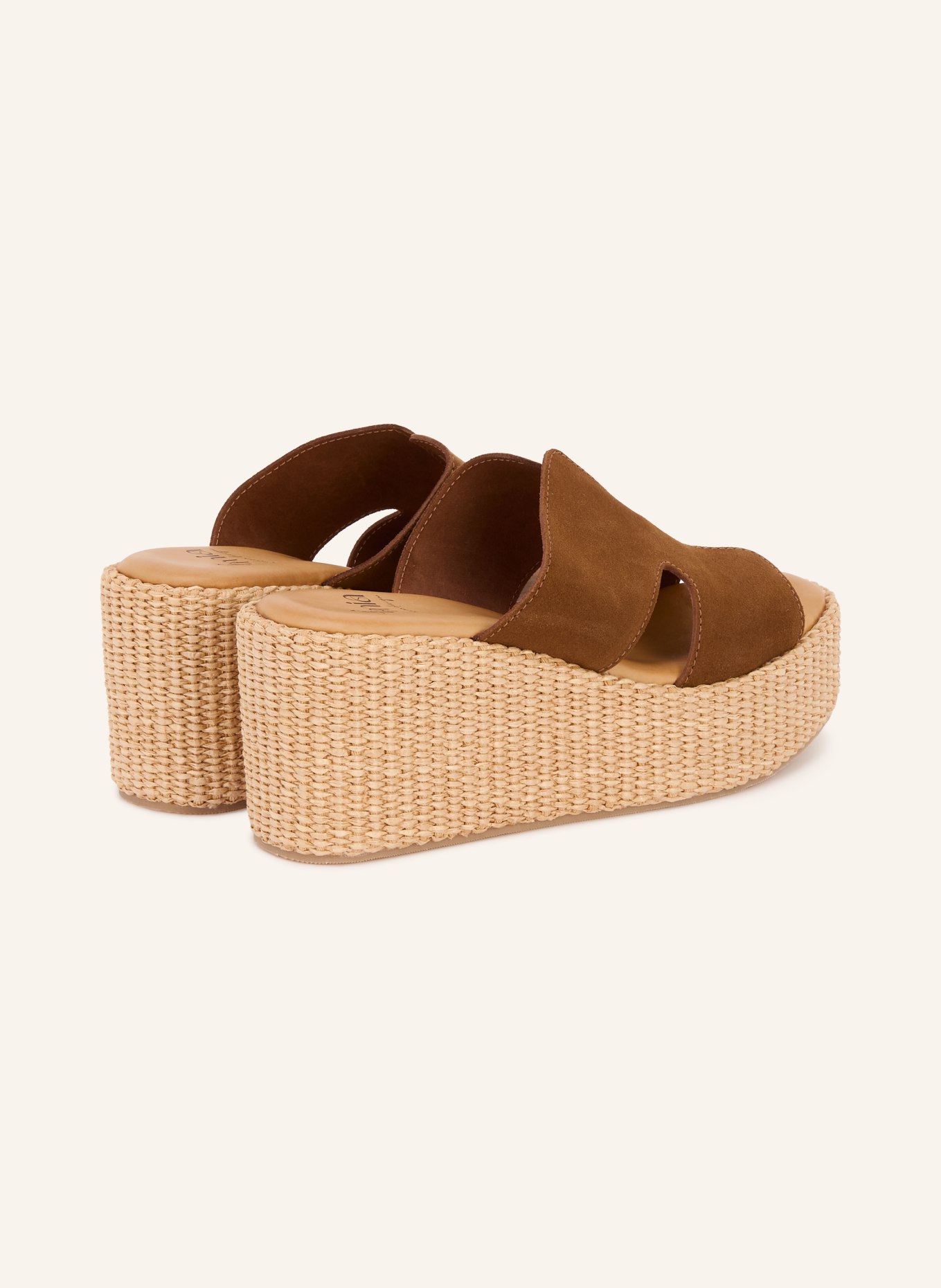 È MIA Wedges: BRAUN