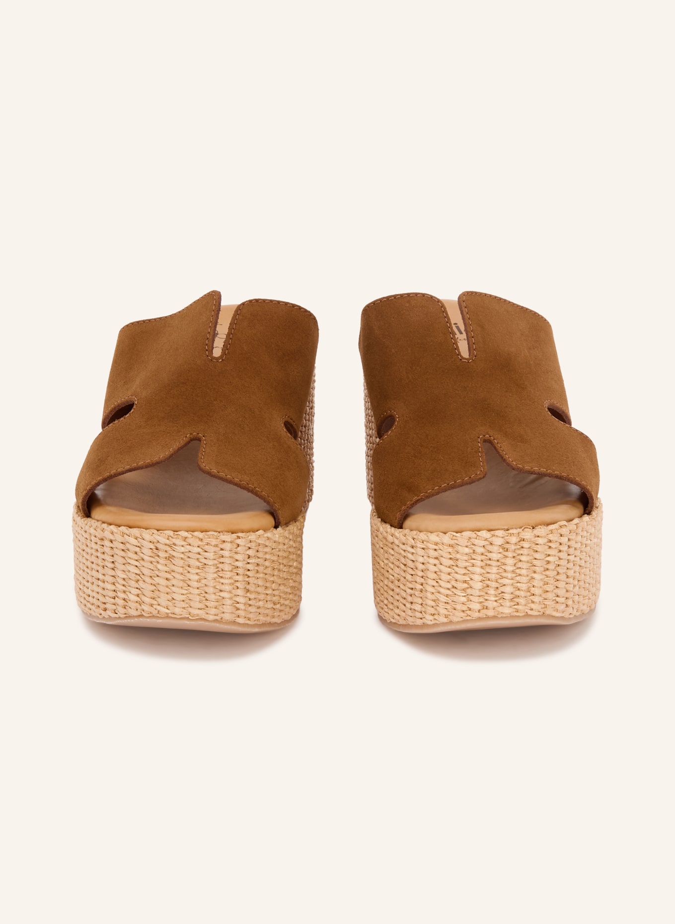 È MIA Wedges: BRAUN