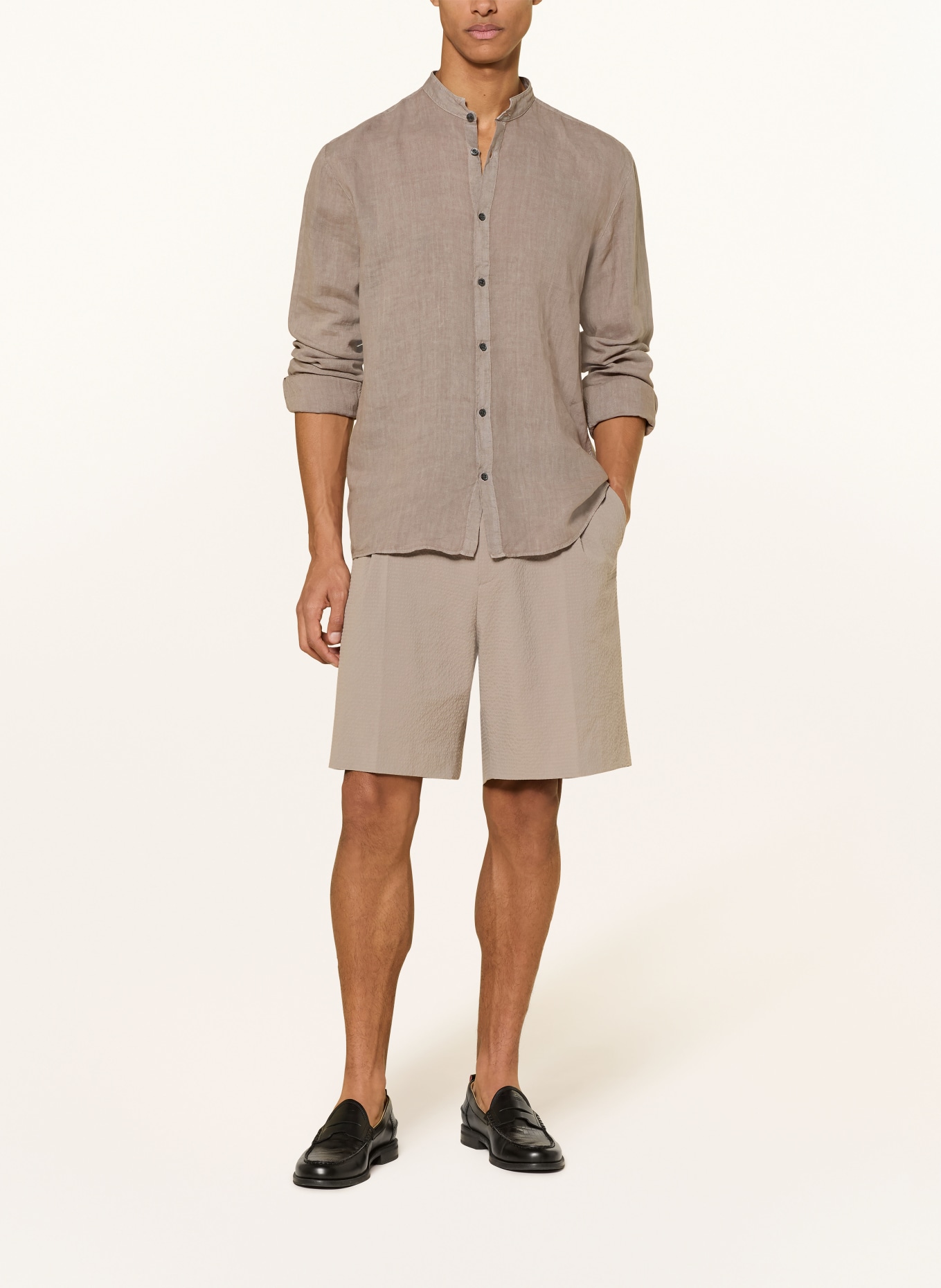 HUGO Chemise en lin ELVORY coupe slim avec col montant: TAUPE