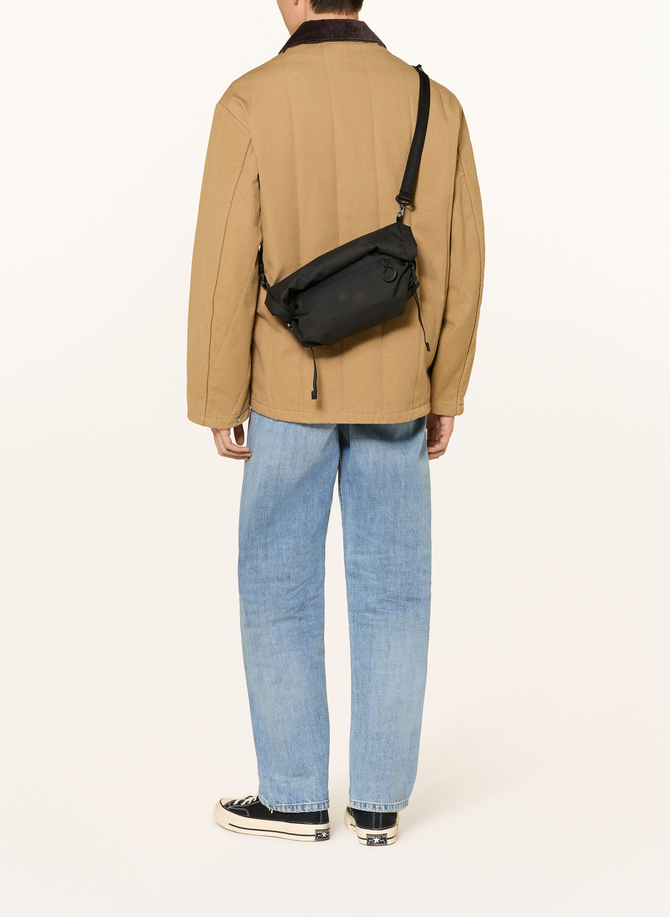 pinqponq Sac à bandoulière AKSEL: NOIR