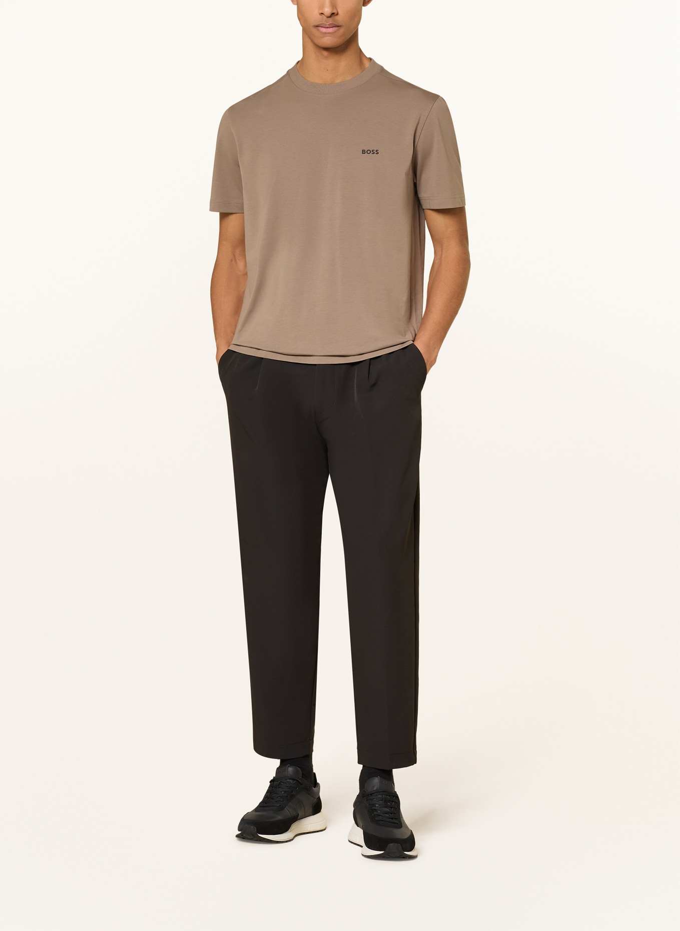 BOSS T-Shirt TEE: KHAKI