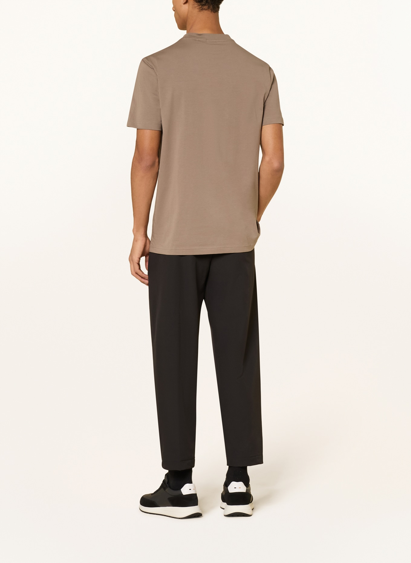 BOSS T-Shirt TEE: KHAKI