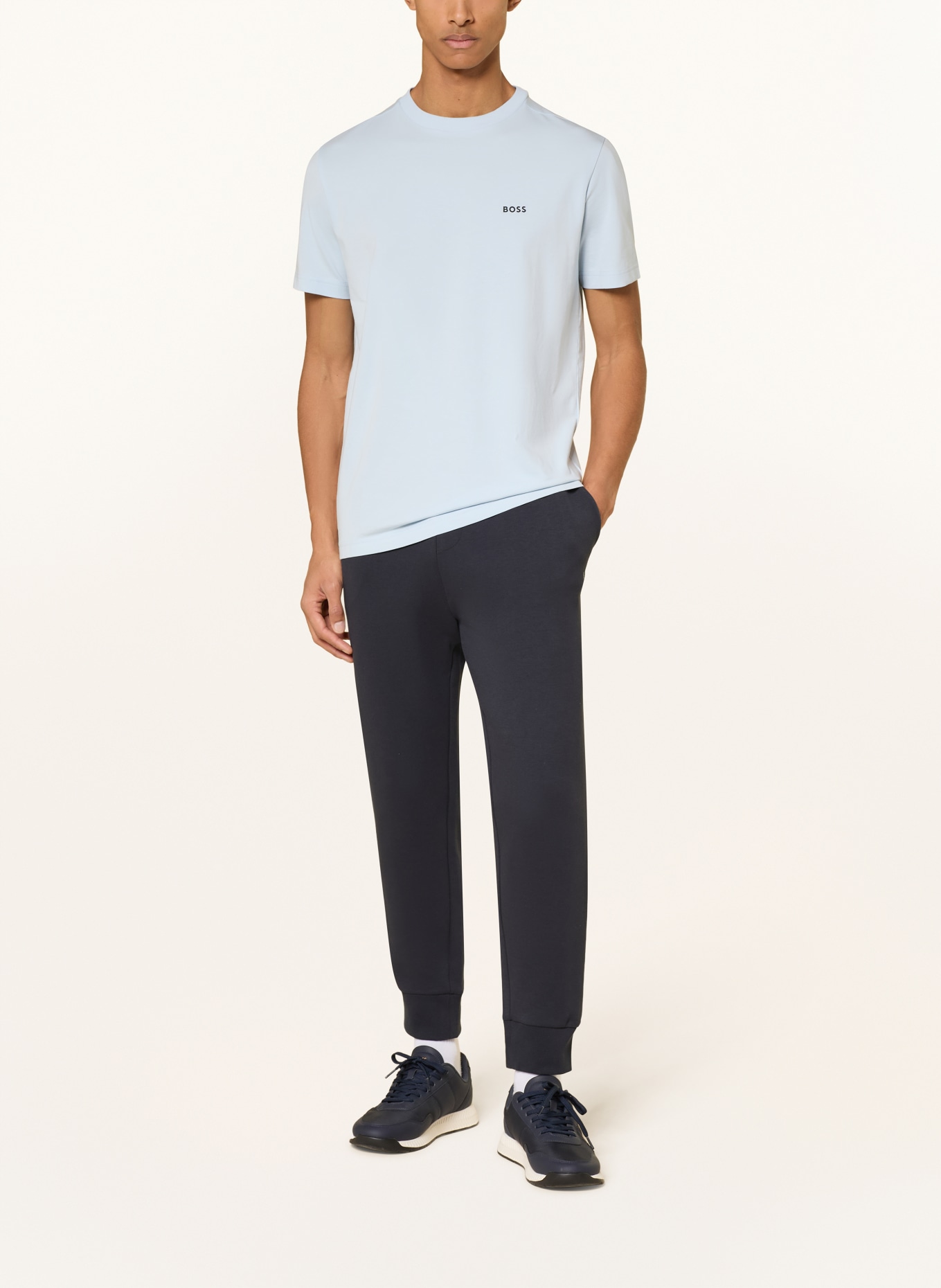 BOSS T-shirt TEE: LICHTBLAUW