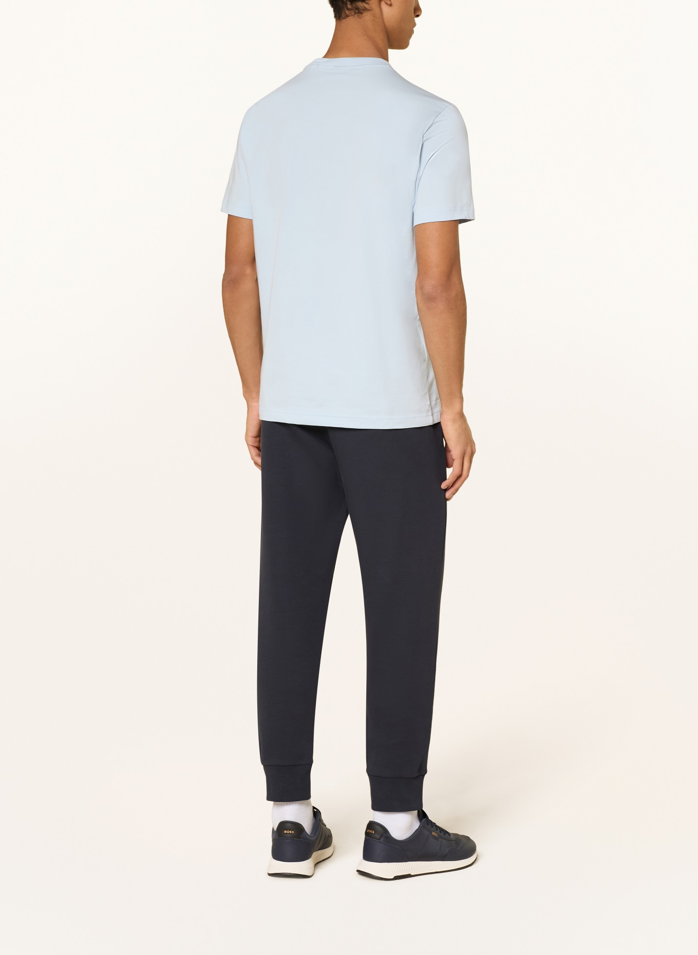 BOSS T-shirt TEE: LICHTBLAUW