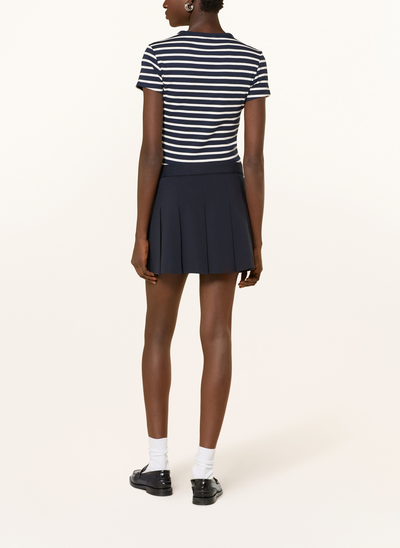 TOMMY JEANS Tričko: TMAVĚ MODRÁ / BÍLÁ