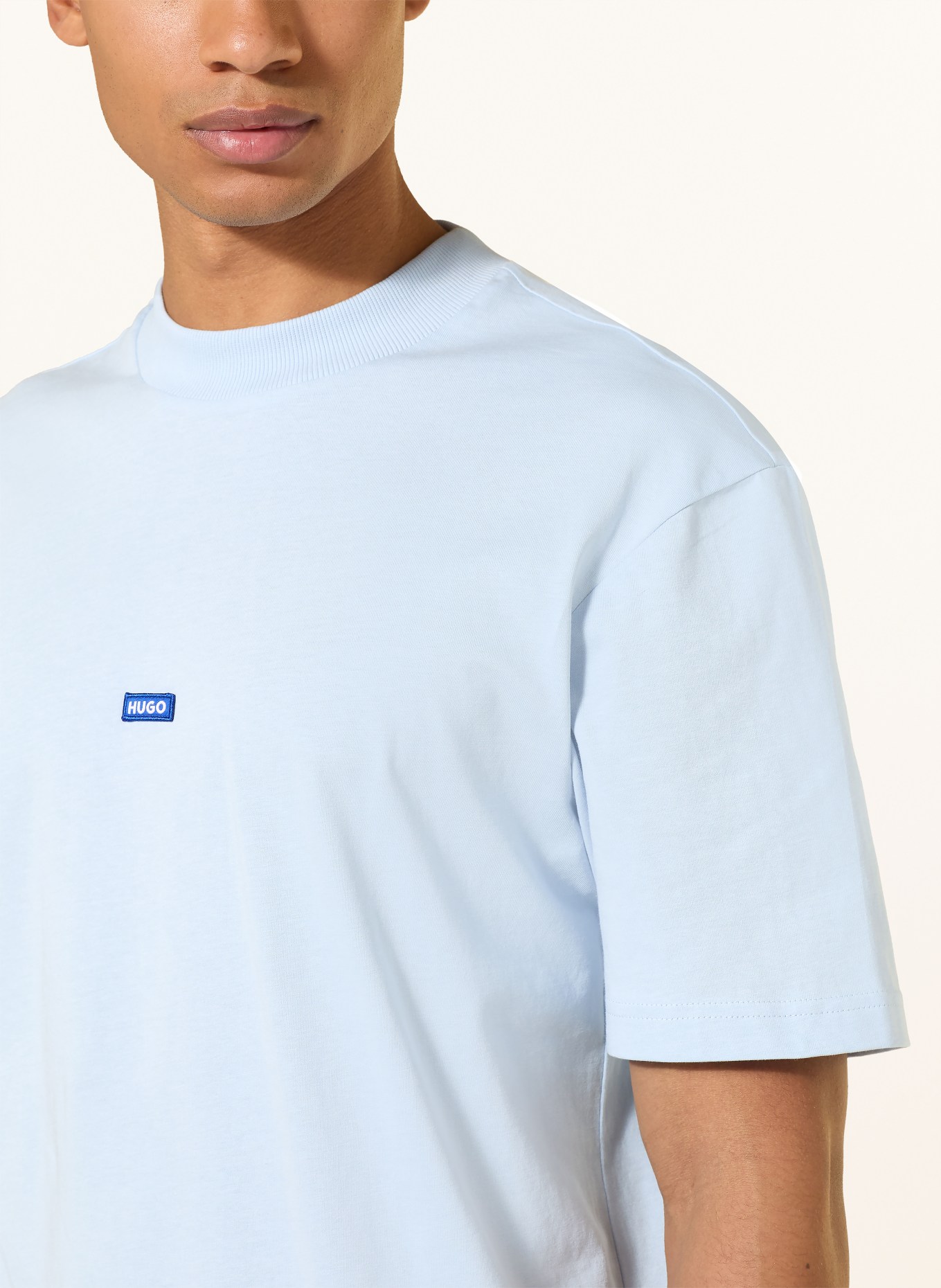 HUGO T-shirt NIEROS: LICHTBLAUW