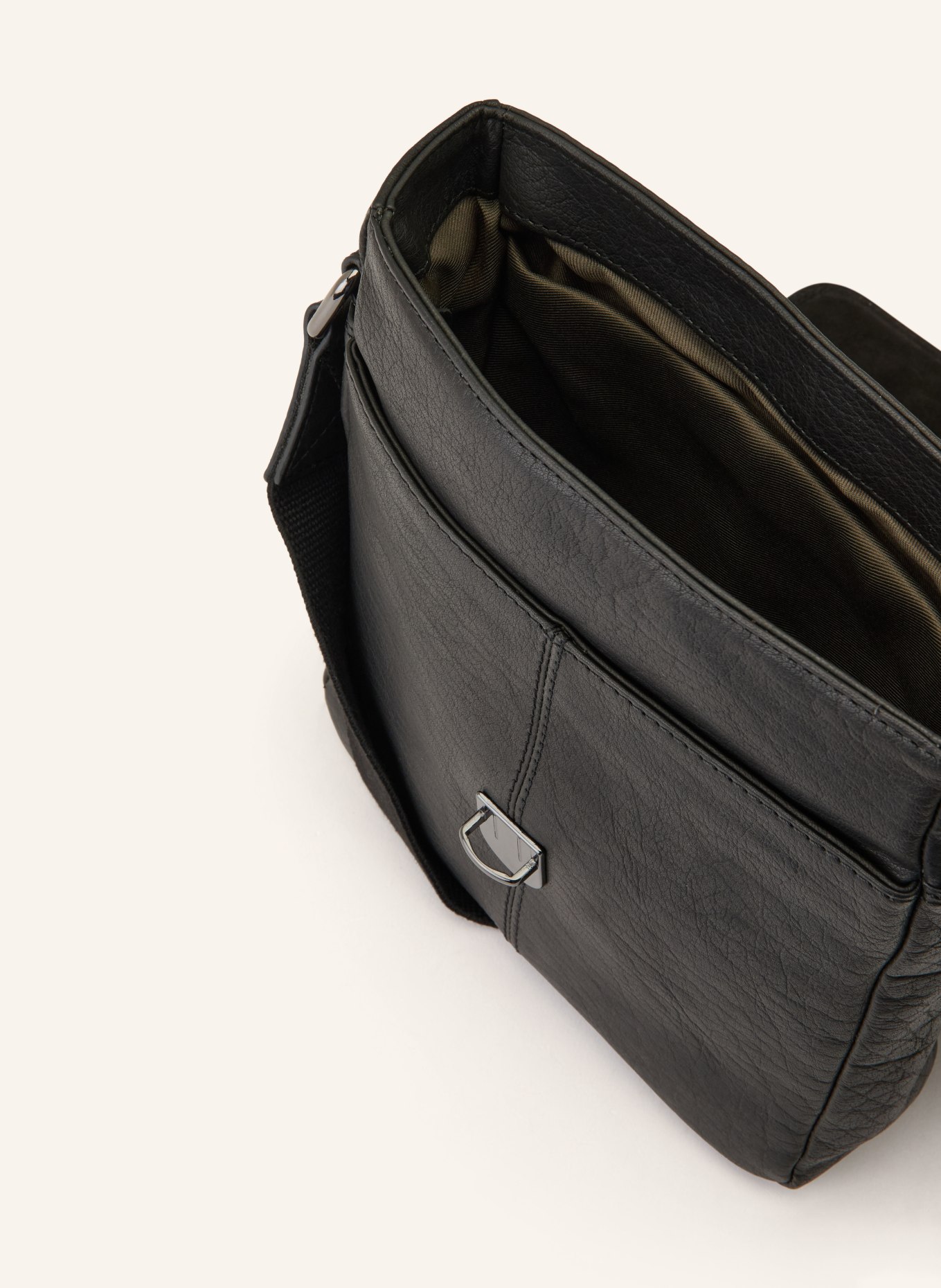 STRELLSON Crossbody bag HYDE PARK JEREMY: BLACK