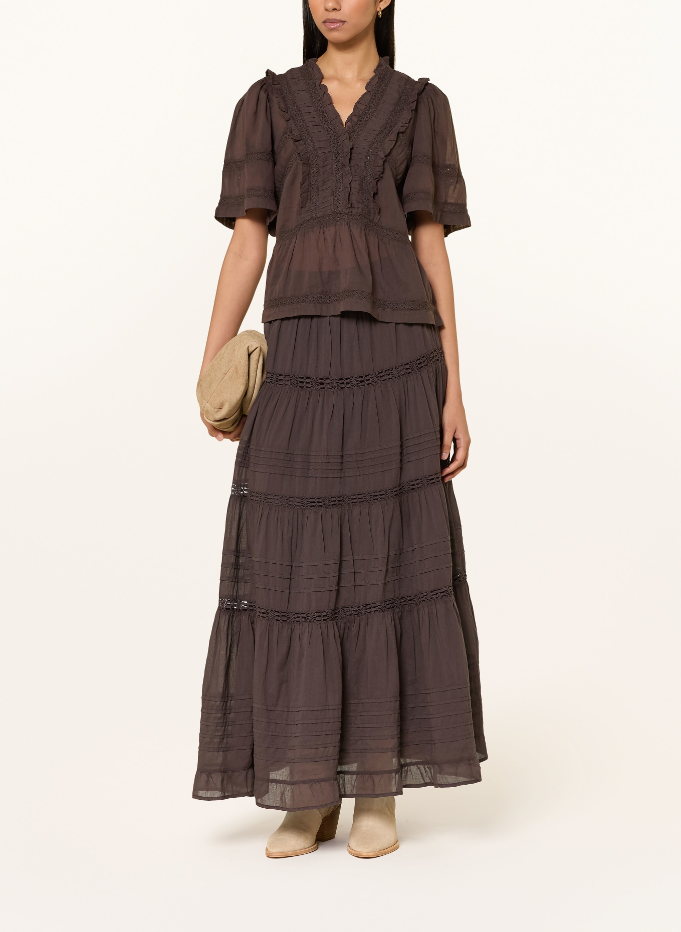 NEO NOIR Spódnica FELICIA z dziurkowaną koronką: CIEMNOBRĄZOWY