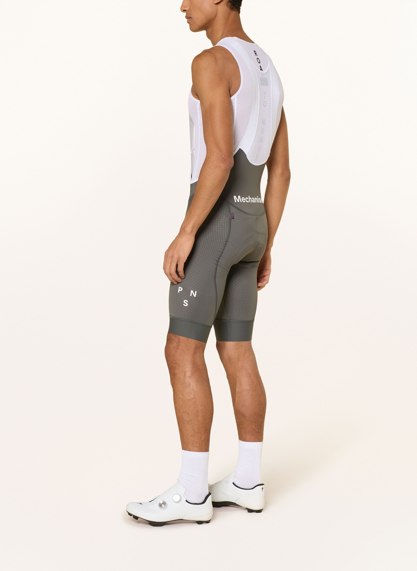 PAS NORMAL STUDIOS Fietsbroek MECHANISM BIBS met bretels en gewatteerde inzetstukken: DONKERGRIJS / WIT