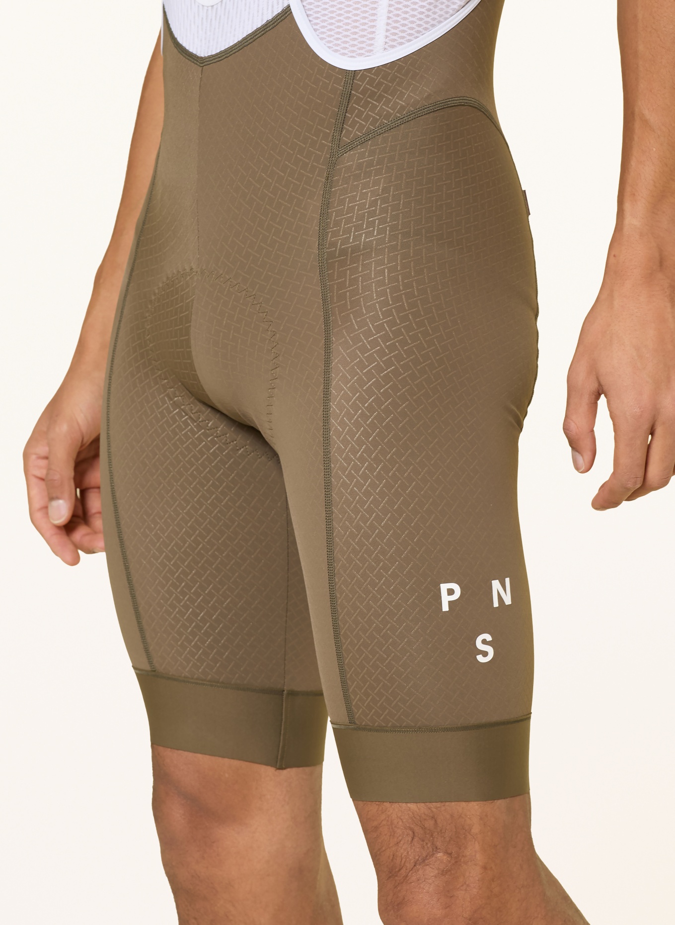 PAS NORMAL STUDIOS Fietsbroek MECHANISM BIBS met bretels en gewatteerde inzetstukken: KAKI