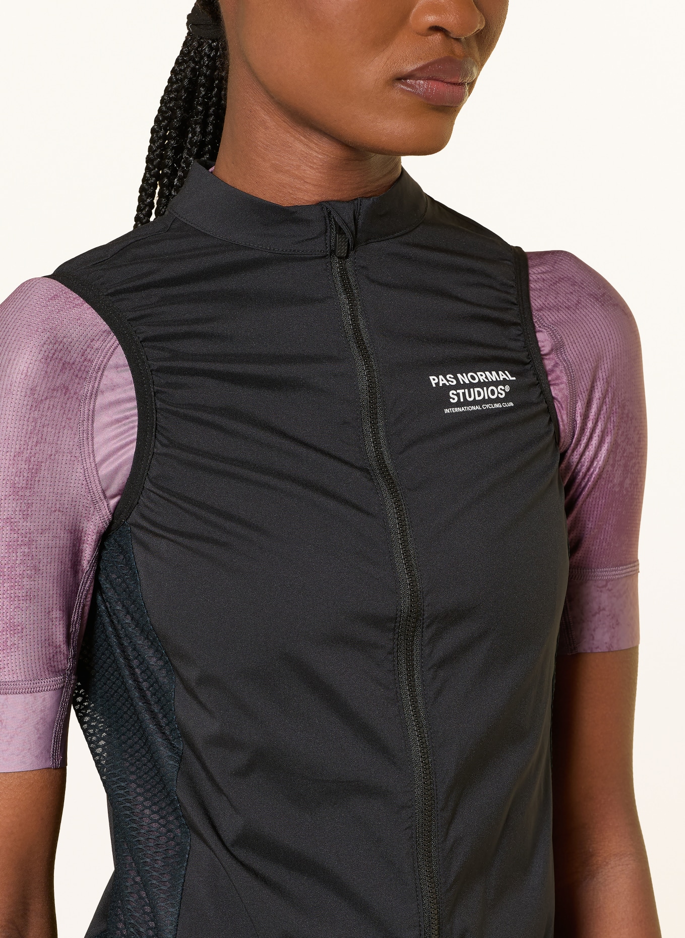 PAS NORMAL STUDIOS Fietsvest MECHANISM STOW AWAY: ZWART