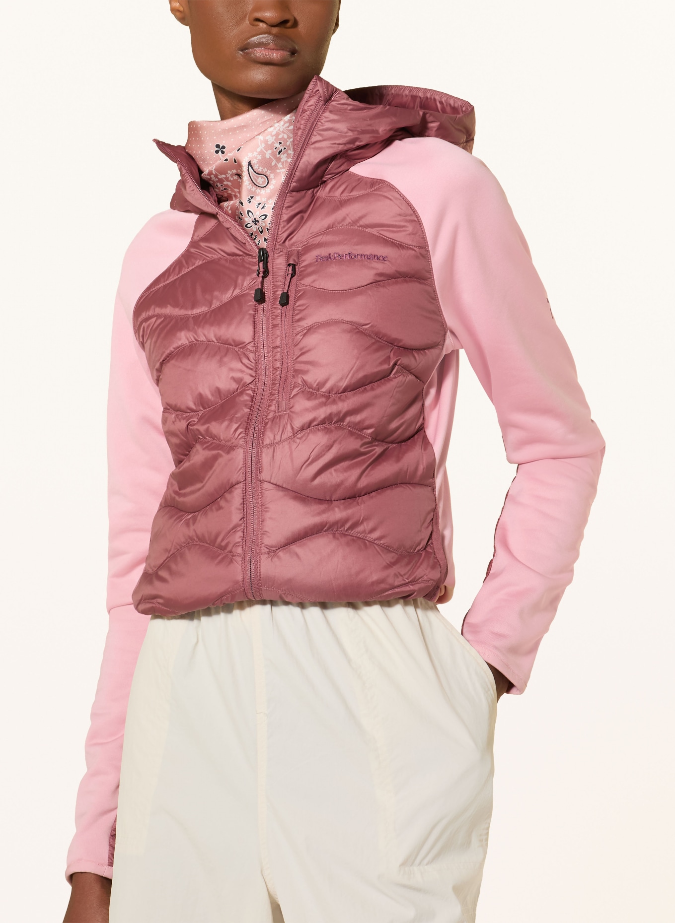 Peak Performance Hybrid down jacket HELIUM: DUSKY PINK / PINK