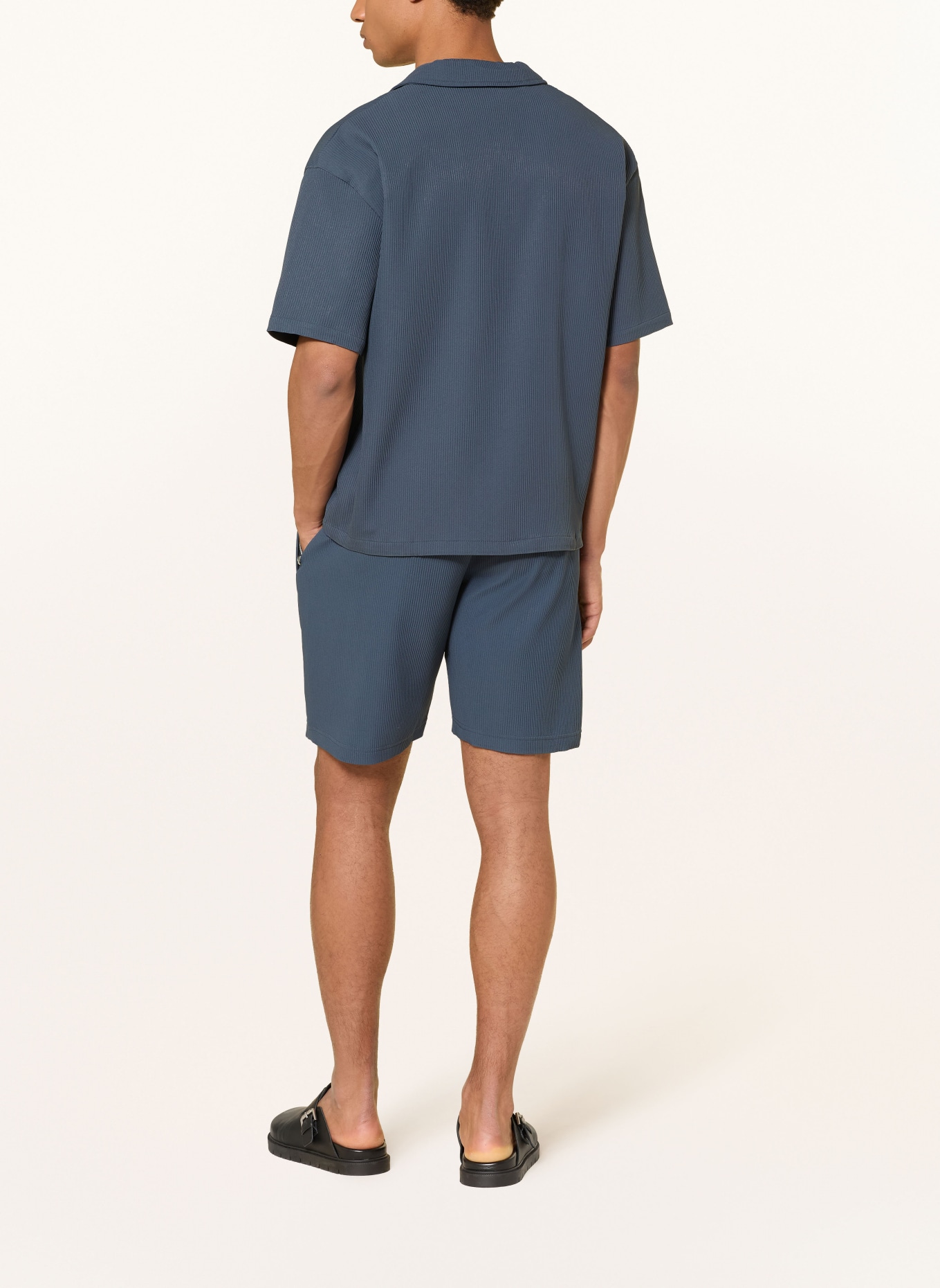 PEGADOR Plissé shorts TROY: DONKERBLAUW