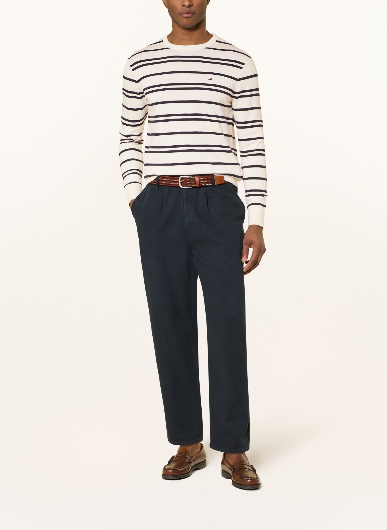 TOMMY HILFIGER Pullover: CREME / DUNKELBLAU