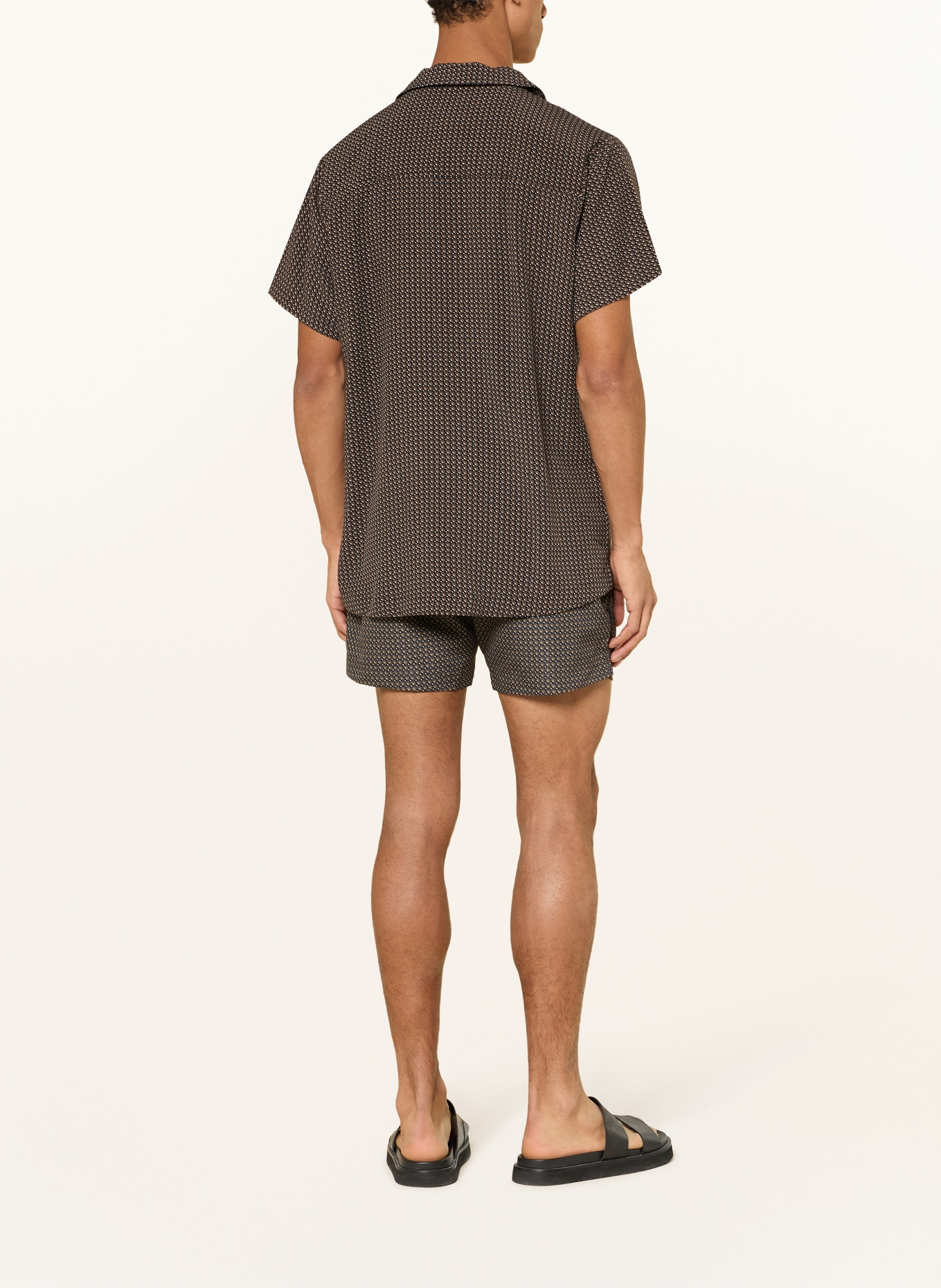 BOSS Resorthemd BEACH Comfort Fit: SCHWARZ / HELLBRAUN / WEISS