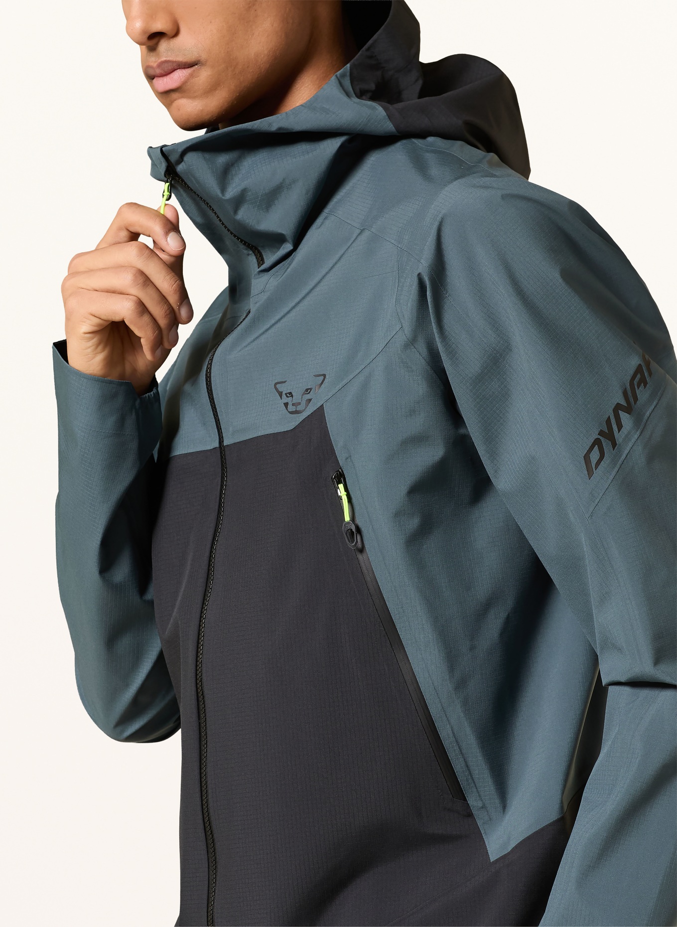 DYNAFIT TRANSALPER GTX hardshell jacket: BLUE GRAY / DARK GRAY