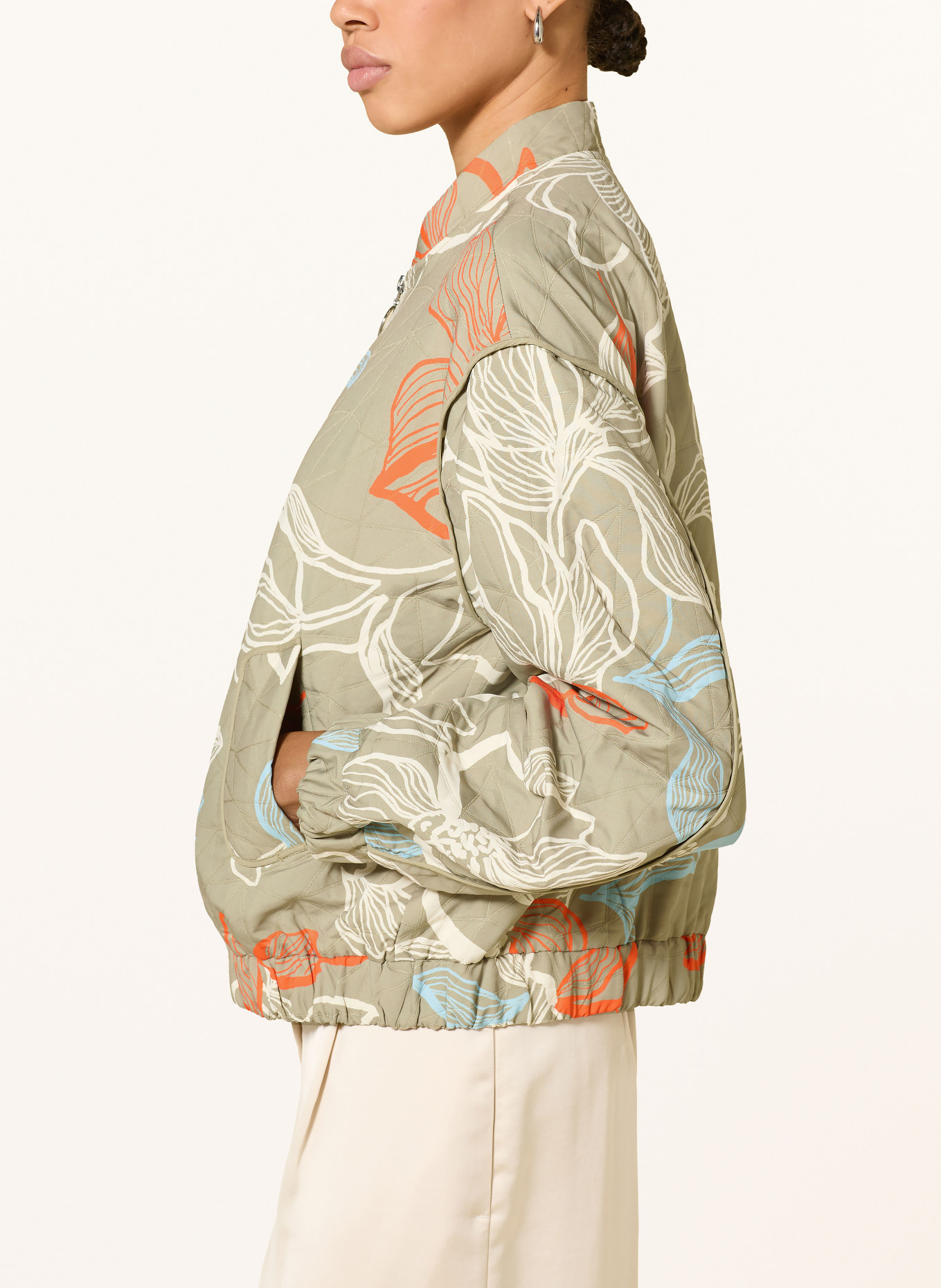 Y.A.S. Gewatteerde blouson: OLIJF / LICHTBLAUW / WIT