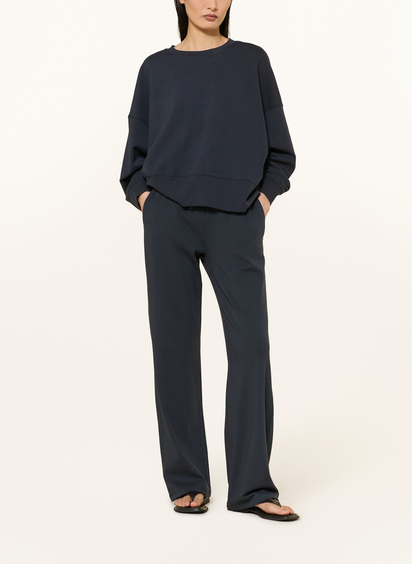 Juvia Sweatshirt ELIA: DUNKELBLAU