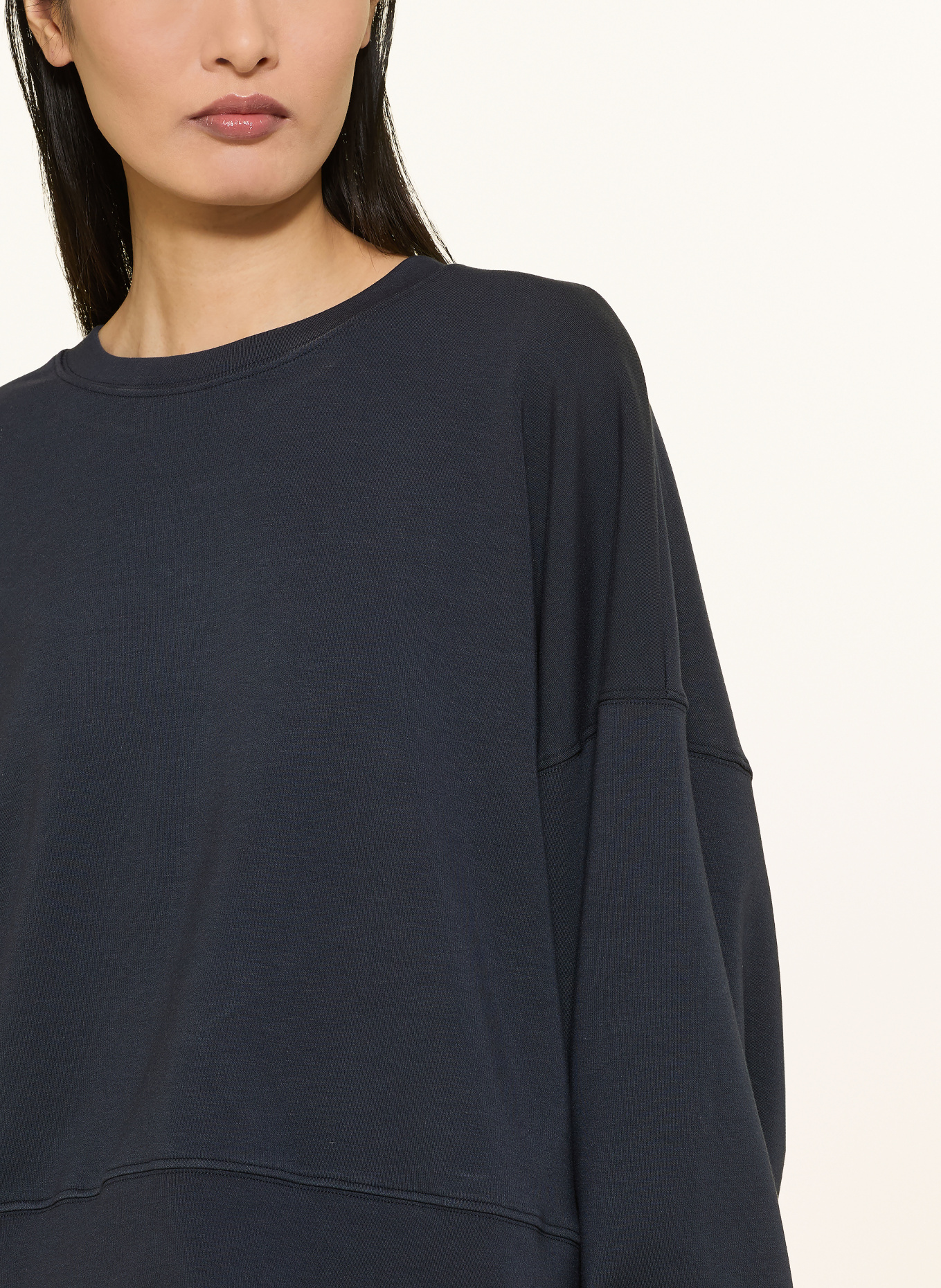 Juvia Sweatshirt ELIA: DUNKELBLAU
