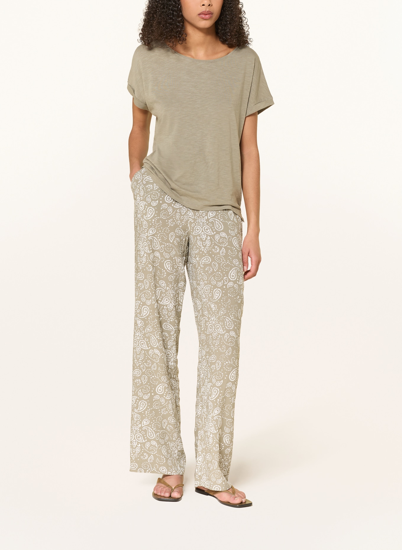 Juvia T-shirt LUCA: OLIVE