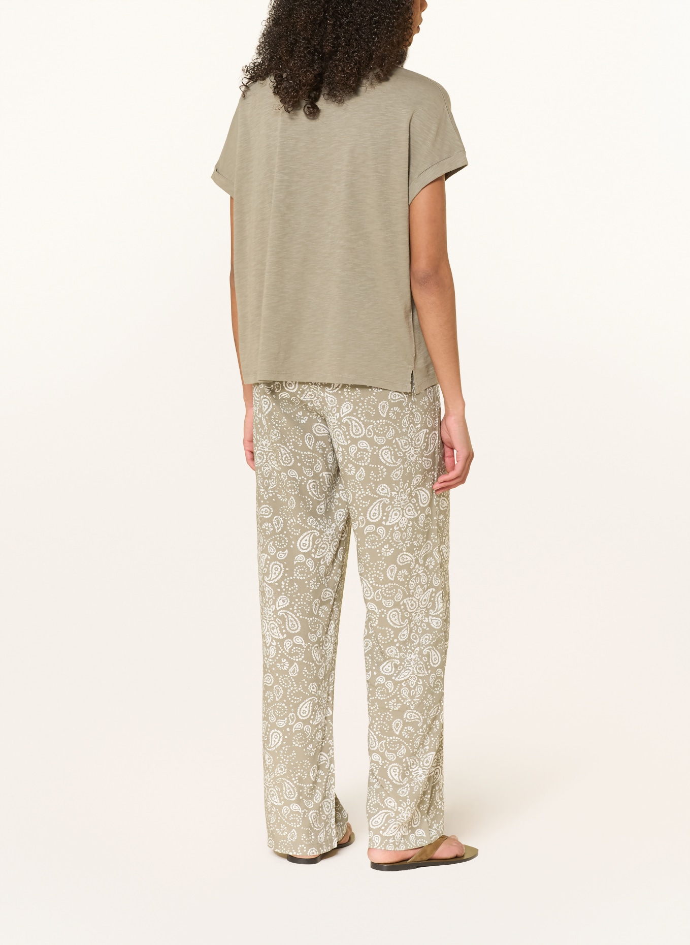 Juvia T-shirt LUCA: OLIVE