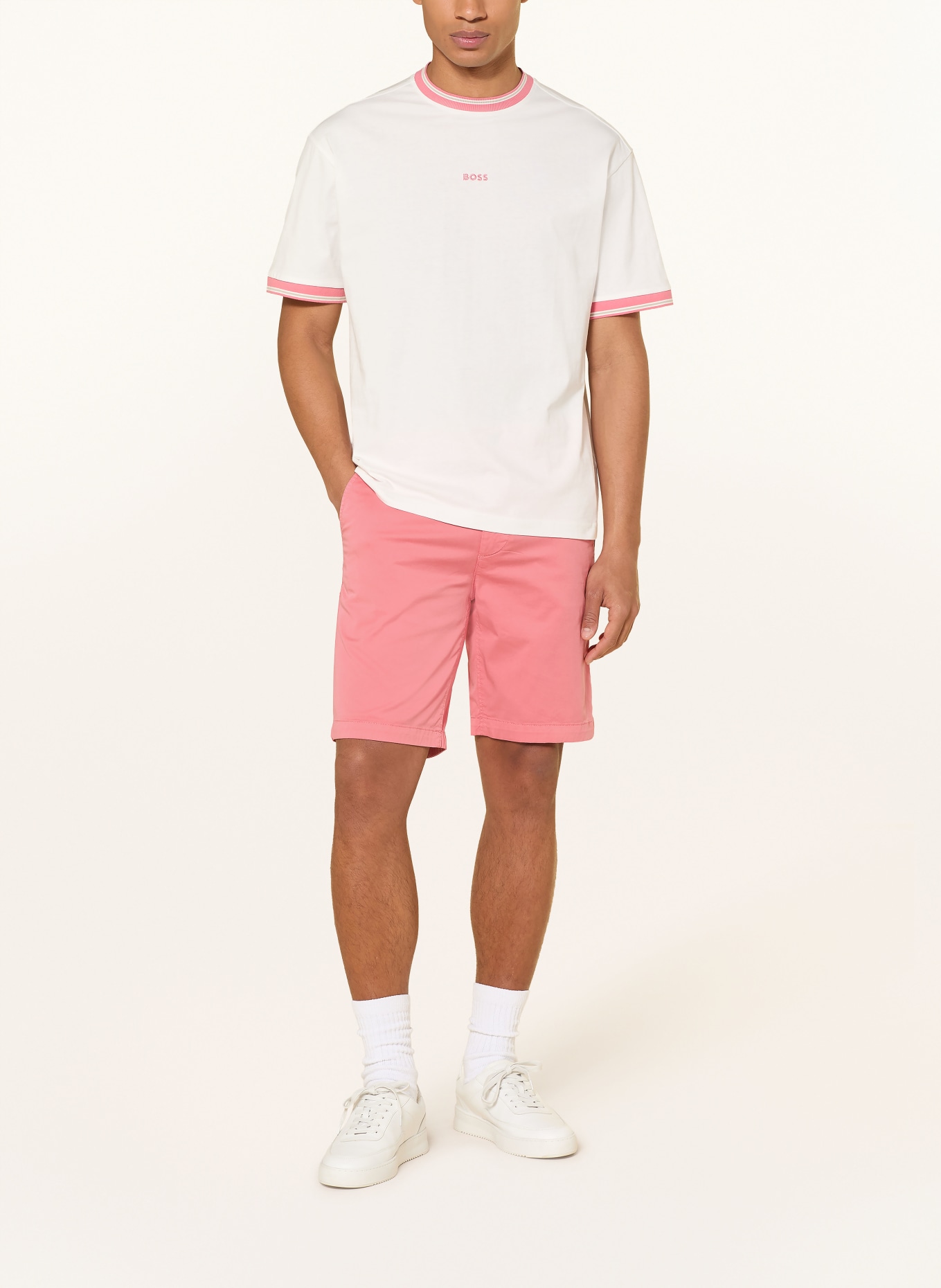 BOSS Chino shorts slim fit: LICHTROOD