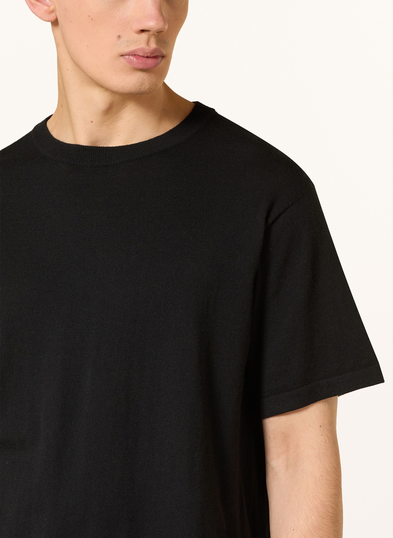 LISA YANG Gebreid shirt BRADLEY met kasjmier: ZWART