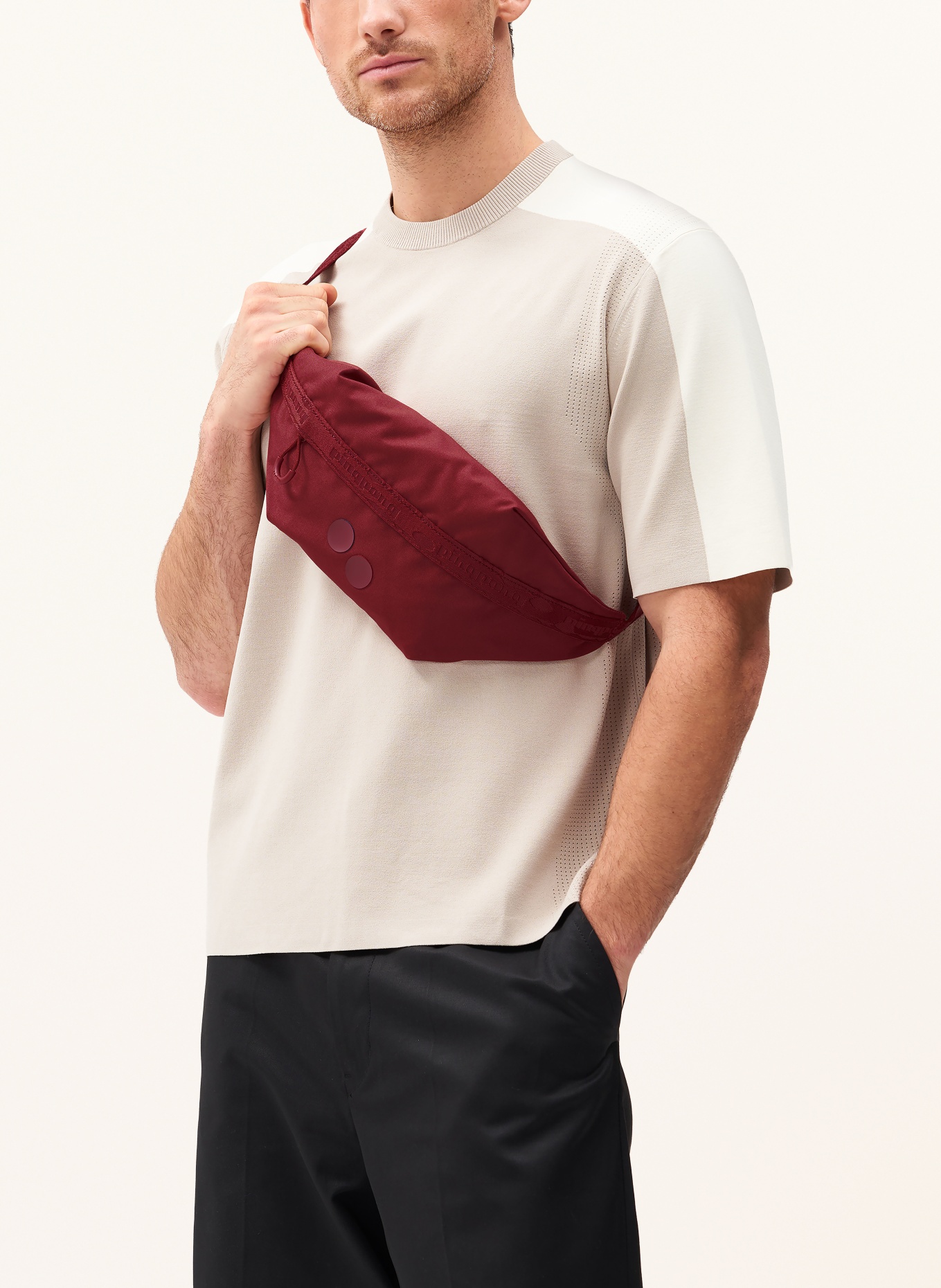 pinqponq Waist bag BRIK: DARK RED