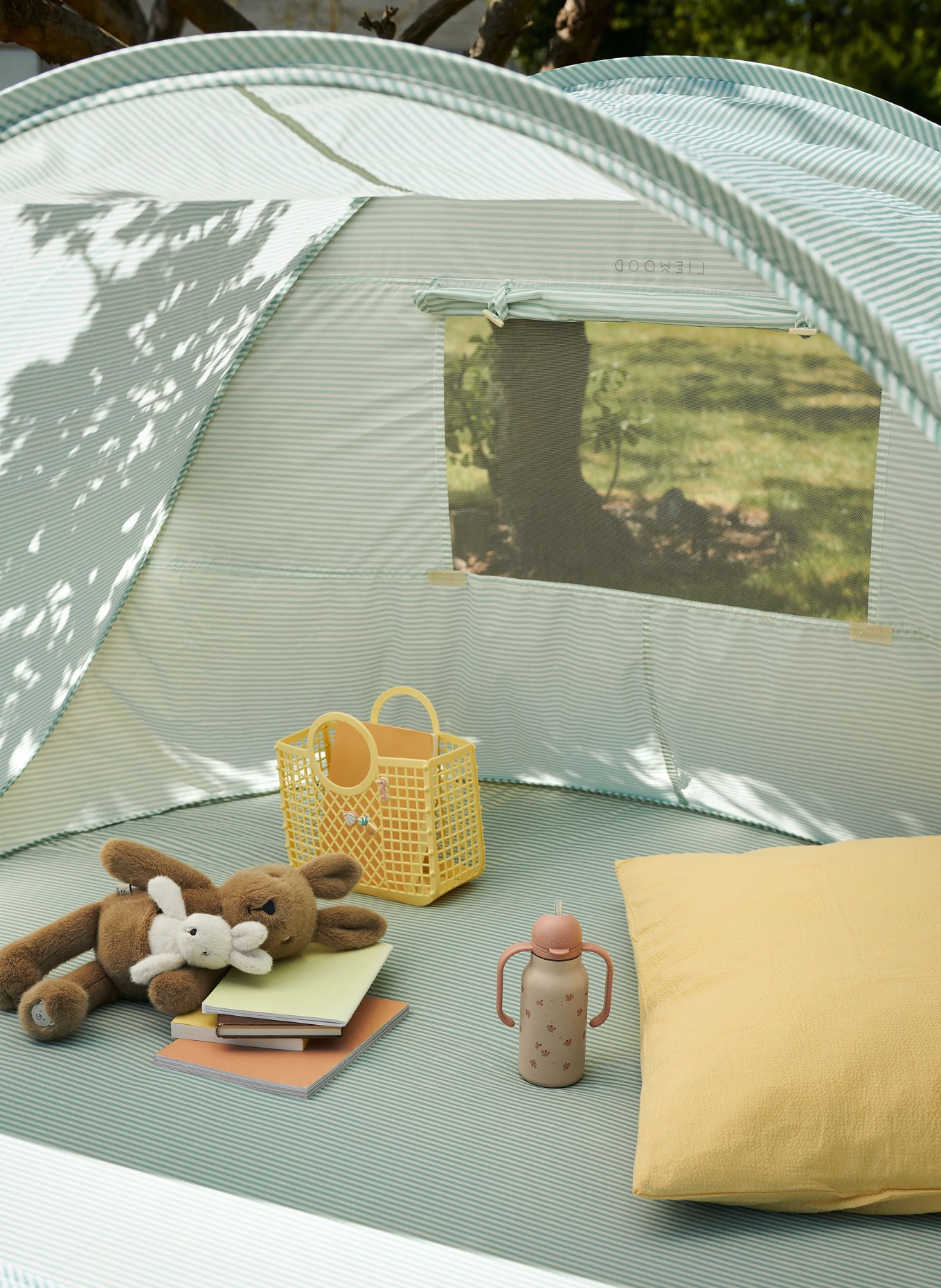 LIEWOOD CASSIE beach tent: LIGHT GREEN