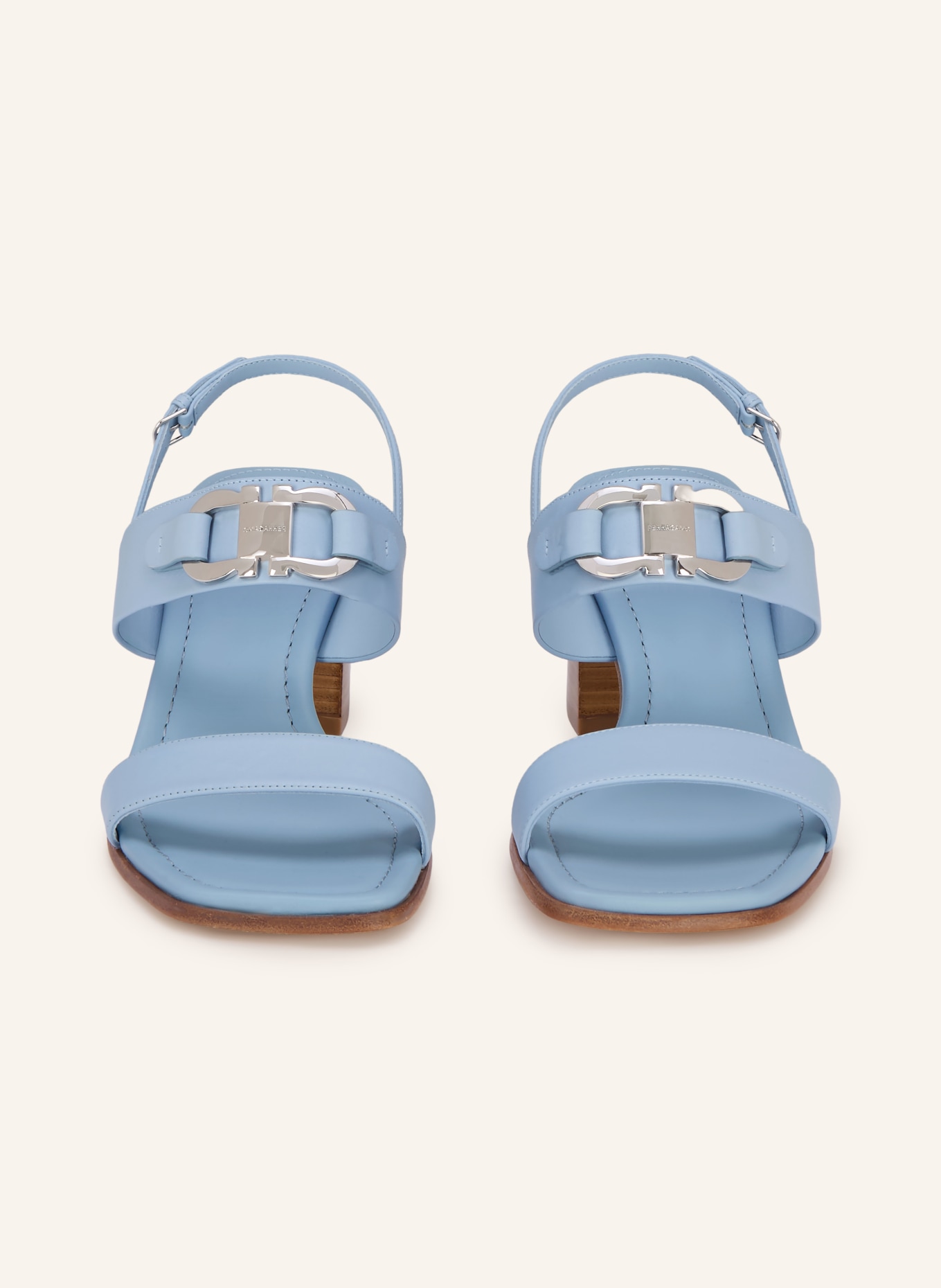 FERRAGAMO sandales: BLEU CLAIR