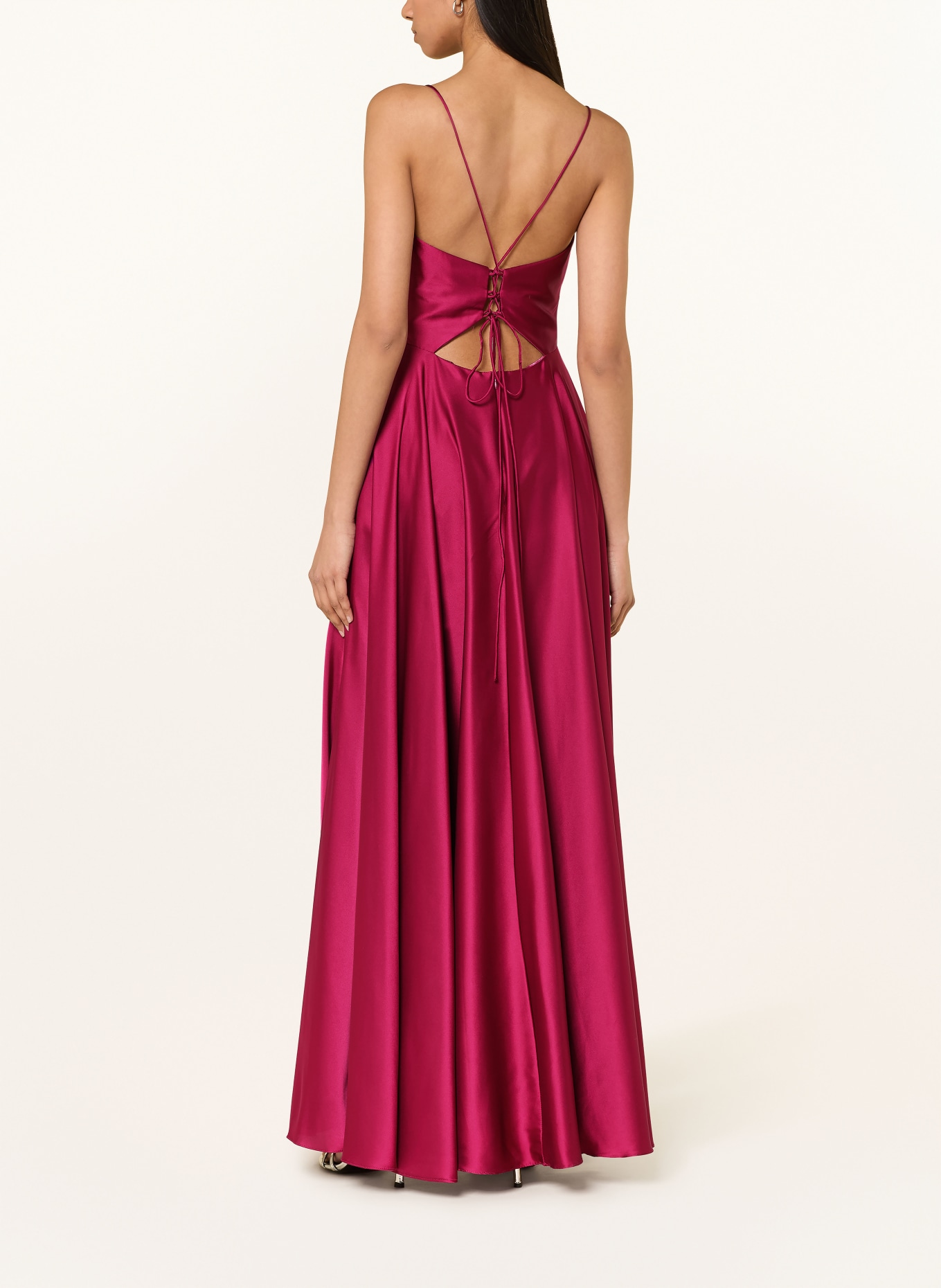 Hey Kyla Avondjurk van satijn: FUCHSIA