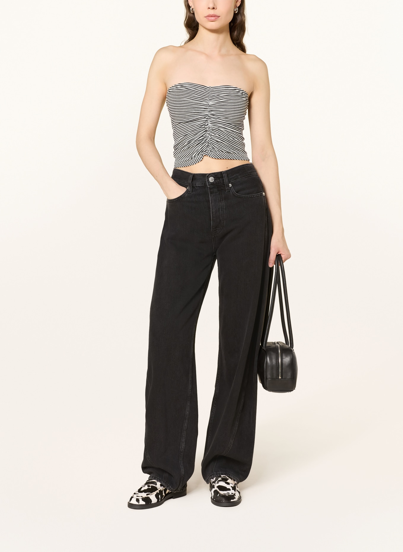 ONLY Krótki top: CZARNY / BIAŁY