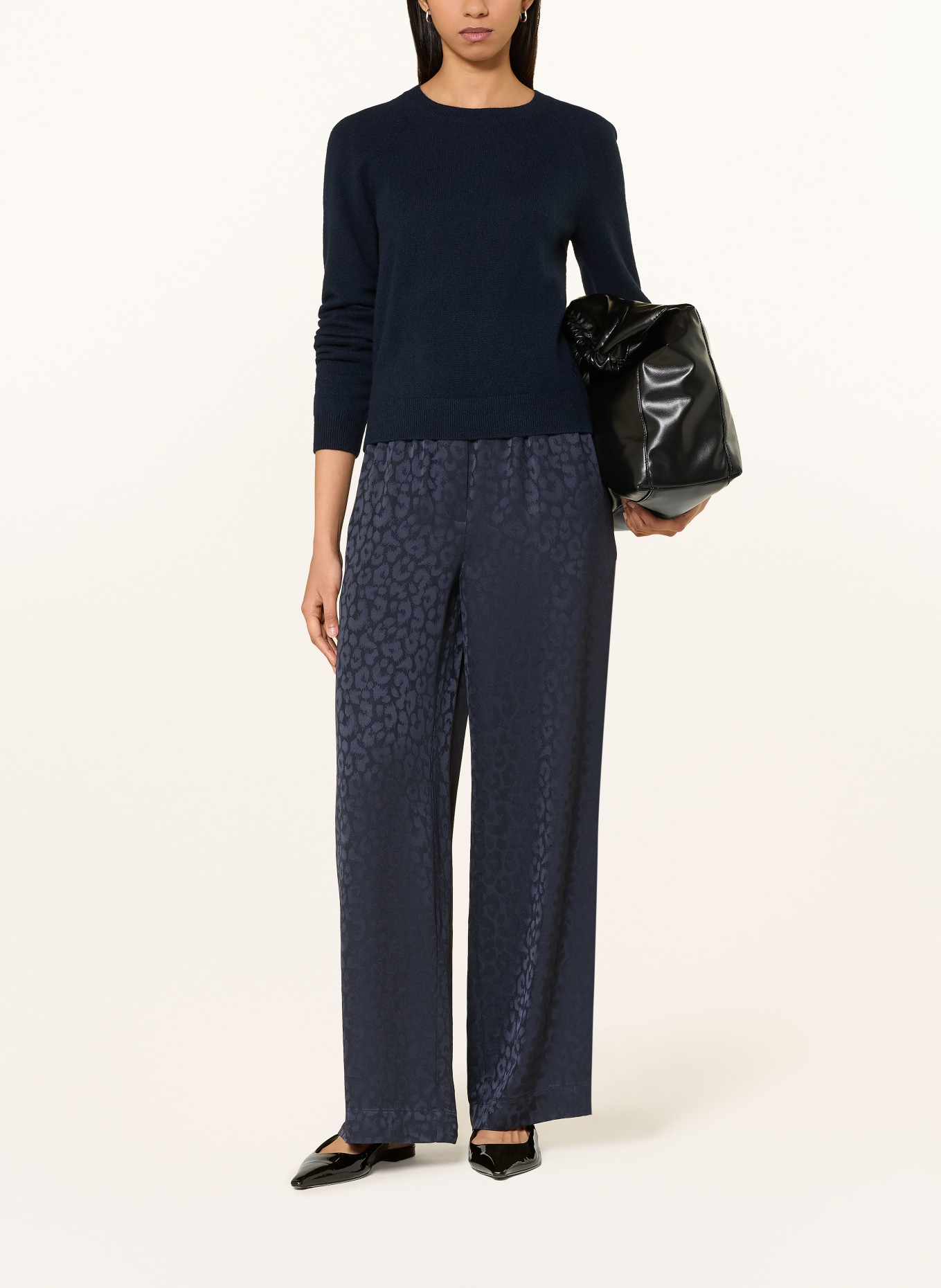 FROM FUTURE Kasjmier trui: DONKERBLAUW