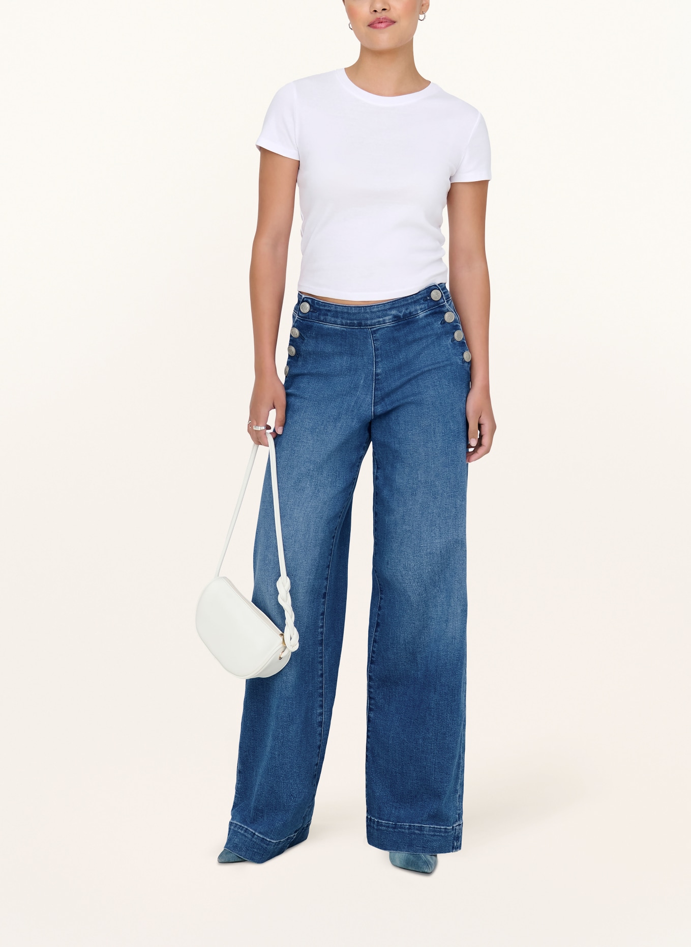 ONLY Wide-leg jeans: MEDIUM BLUE DENIM