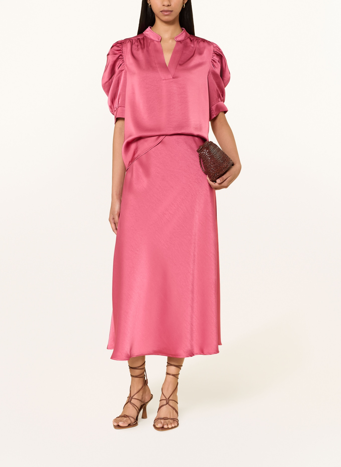 NEO NOIR Blouse ROELLA van satijn: LICHTROOD