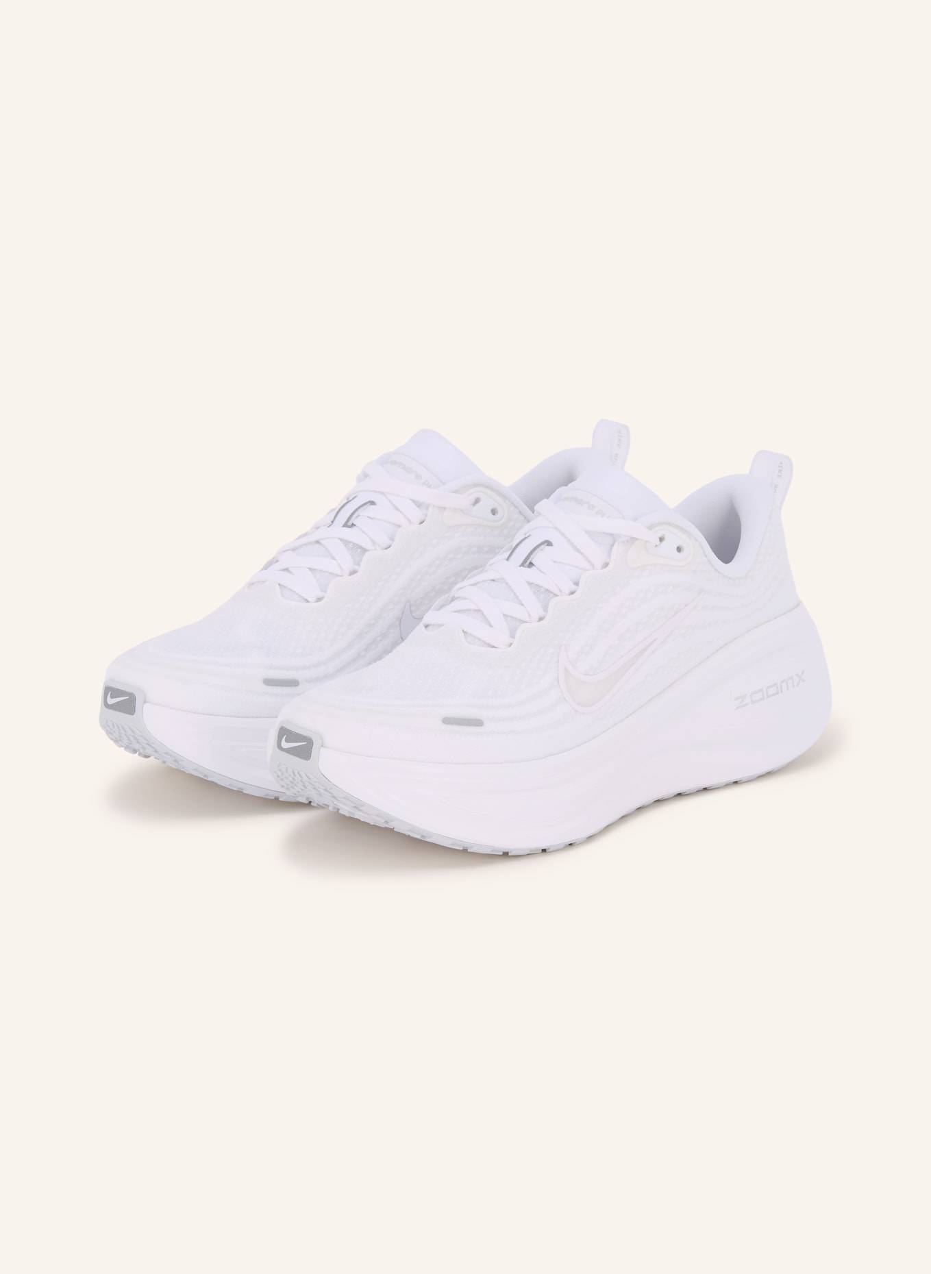 Nike Laufschuhe VOMERO PLUS: WEISS