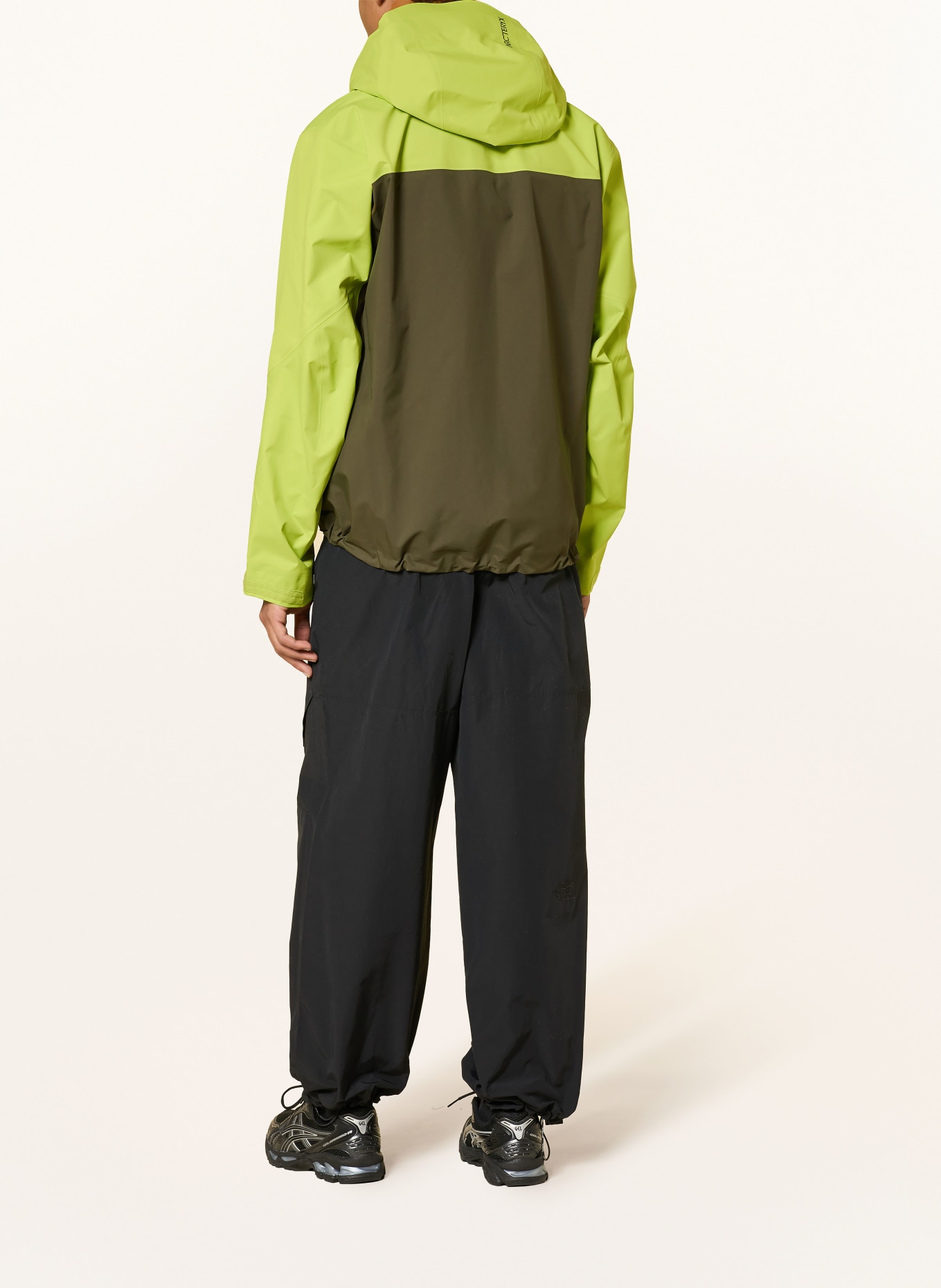 ARC'TERYX Hardshell-Jacke BETA AR: NEONGRÜN / OLIV