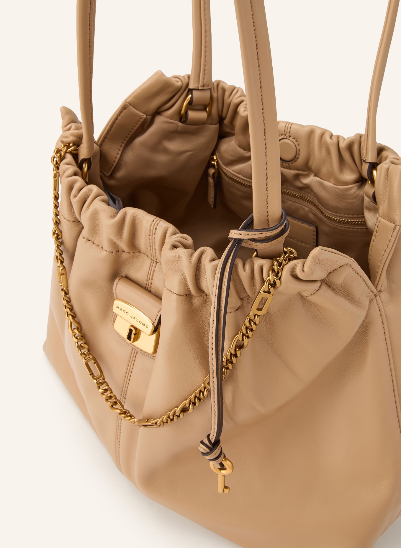 MARC JACOBS Shoulder bag THE CRISTINA TOTE HOBO CHAIN: BEIGE / GOLD