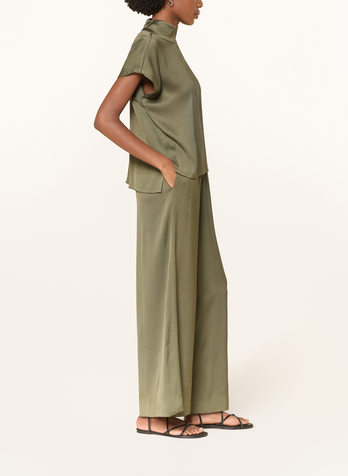 DRYKORN Satinhose TWEEZER: OLIV