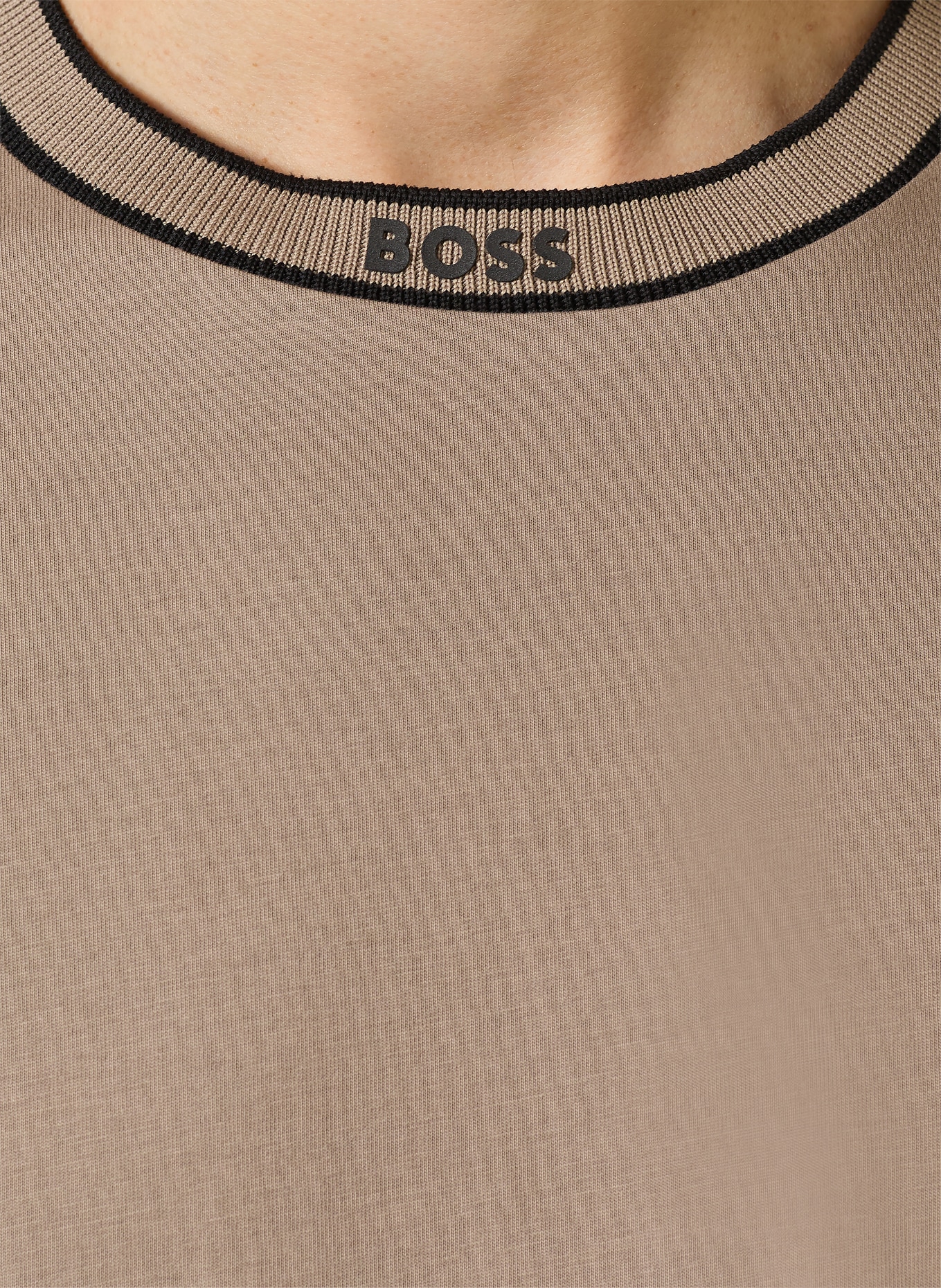 BOSS T-Shirt: BEIGE